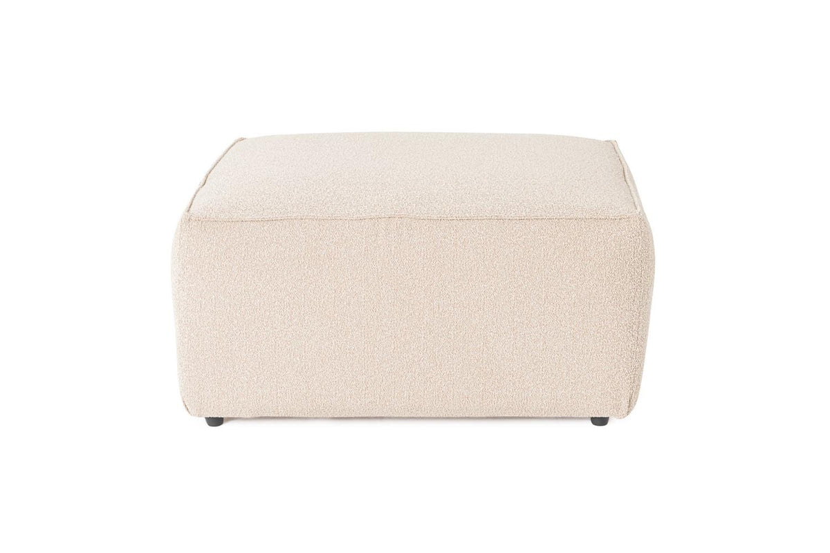 Lora Pouffe Pouf - Pfirsich in Pfirsich präsentiert im Onlineshop von KAQTU Design AG. Pouf ist von Atelier Del Sofa