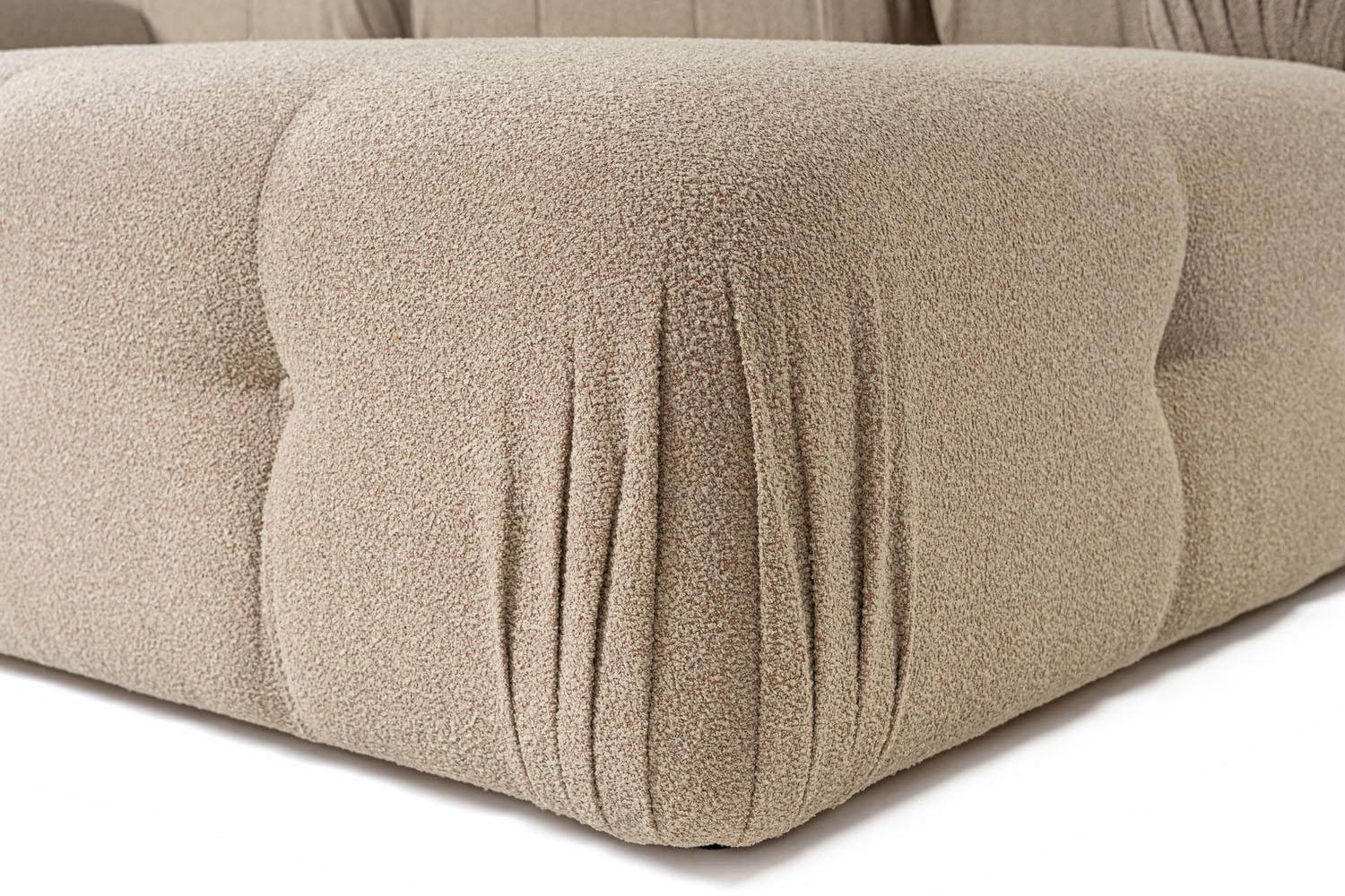 Doblo Pouffe - Peach in Pfirsich präsentiert im Onlineshop von KAQTU Design AG. Pouf ist von Atelier Del Sofa