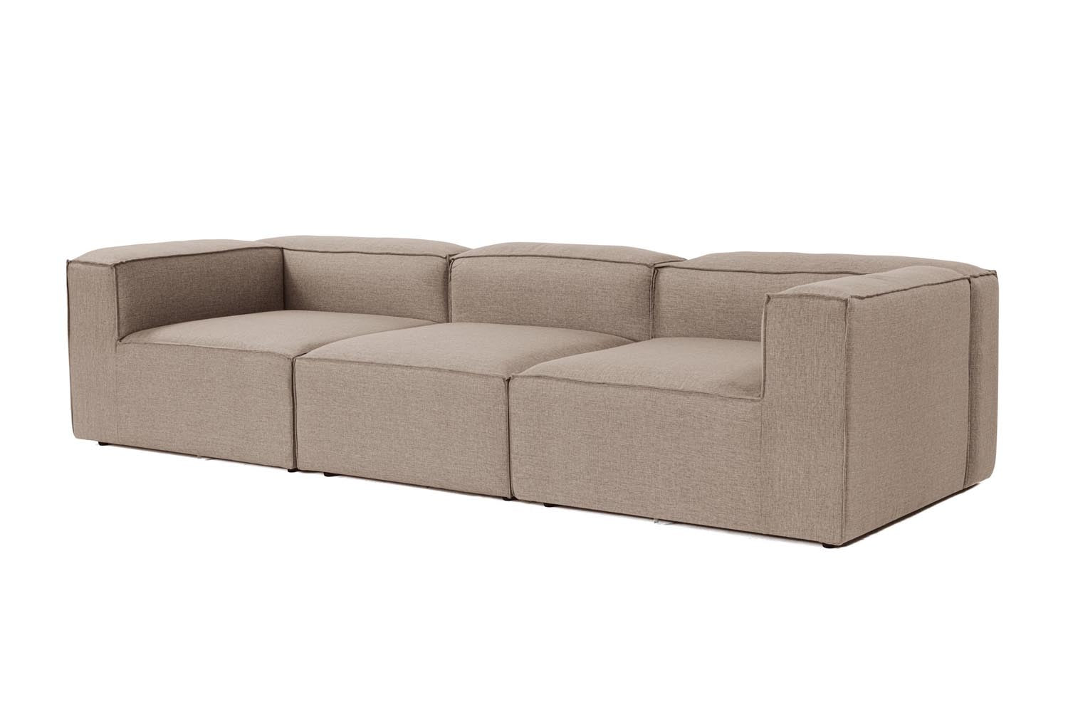 Fora 3 Seater - Brown in Braun präsentiert im Onlineshop von KAQTU Design AG. 3er Sofa ist von Atelier Del Sofa