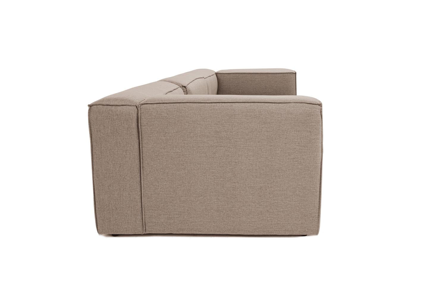 Fora 3 Seater - Brown in Braun präsentiert im Onlineshop von KAQTU Design AG. 3er Sofa ist von Atelier Del Sofa