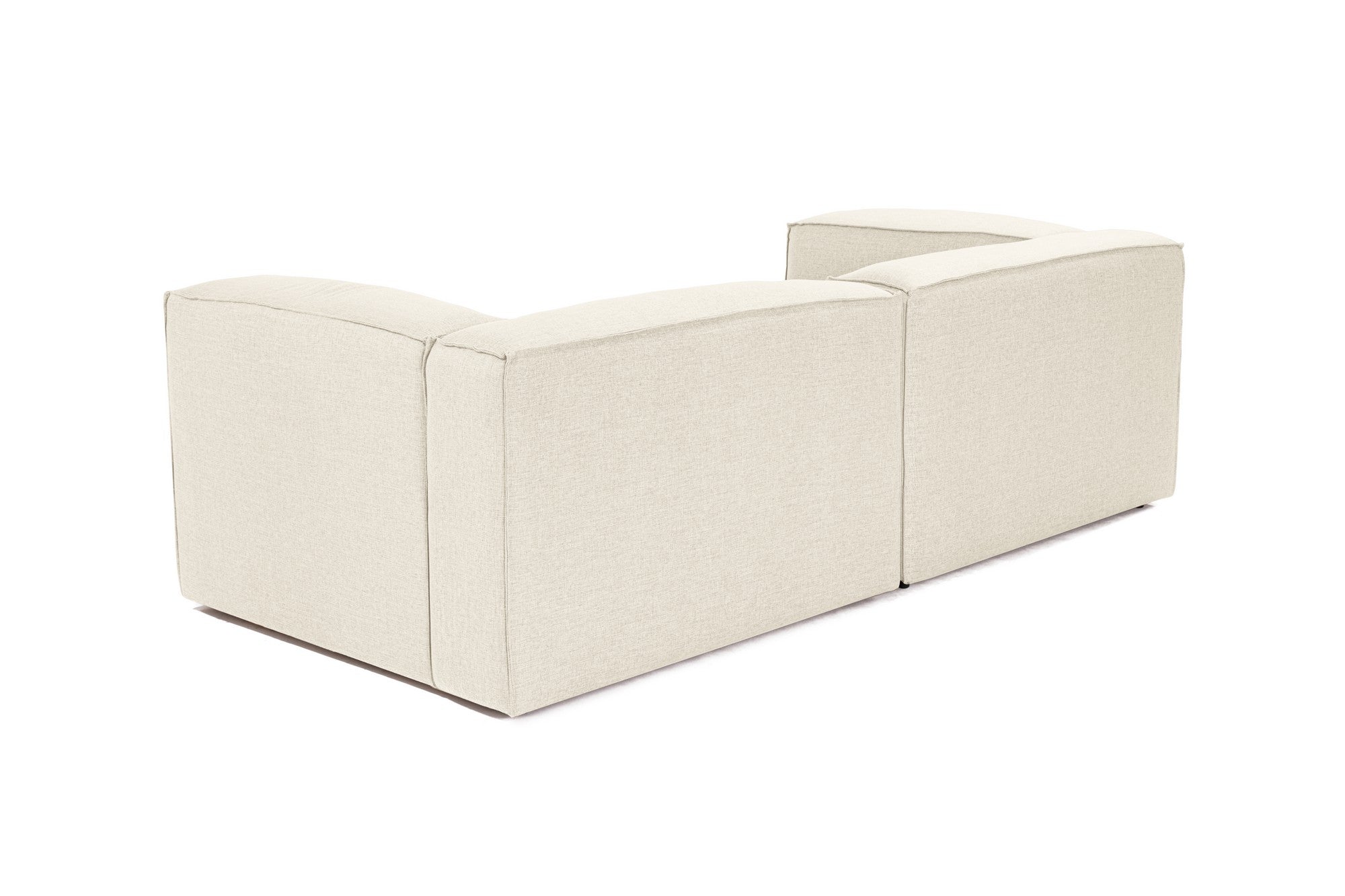 Fora 2 - Ecru in Ecru präsentiert im Onlineshop von KAQTU Design AG. 2er Sofa ist von Atelier Del Sofa