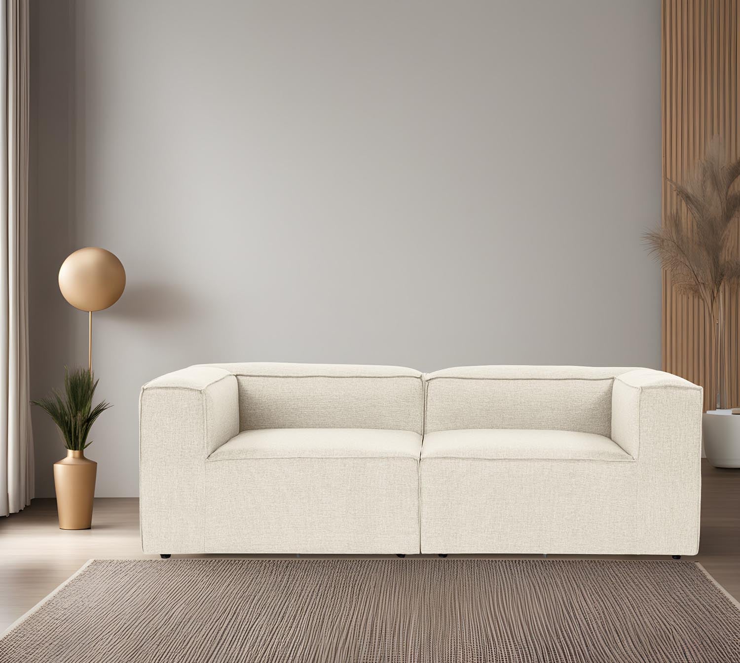 Fora 2 - Ecru in Ecru präsentiert im Onlineshop von KAQTU Design AG. 2er Sofa ist von Atelier Del Sofa