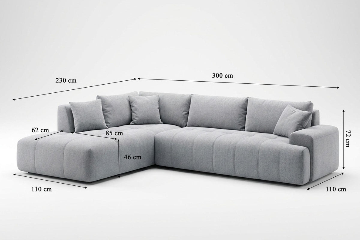 Ecru-farbenes Ecksofa Toledo mit Buchenholzgestell, Polyesterbezug, zwei losen Kissen und Kunststoffbeinen, Ecke rechts ausgerichtet.