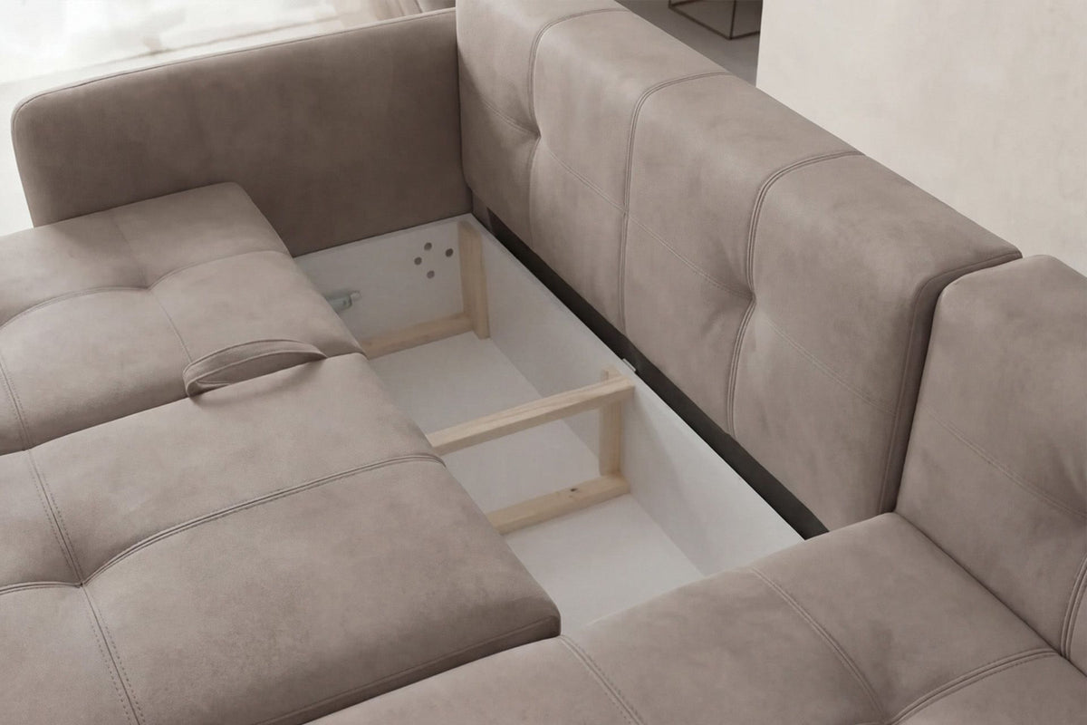 Eck-Schlafsofa rechts in Beige mit Polyesterbezug, Buchenholzgestell, Kunststoffbeinen und zwei Kissen, freistehend fotografiert.