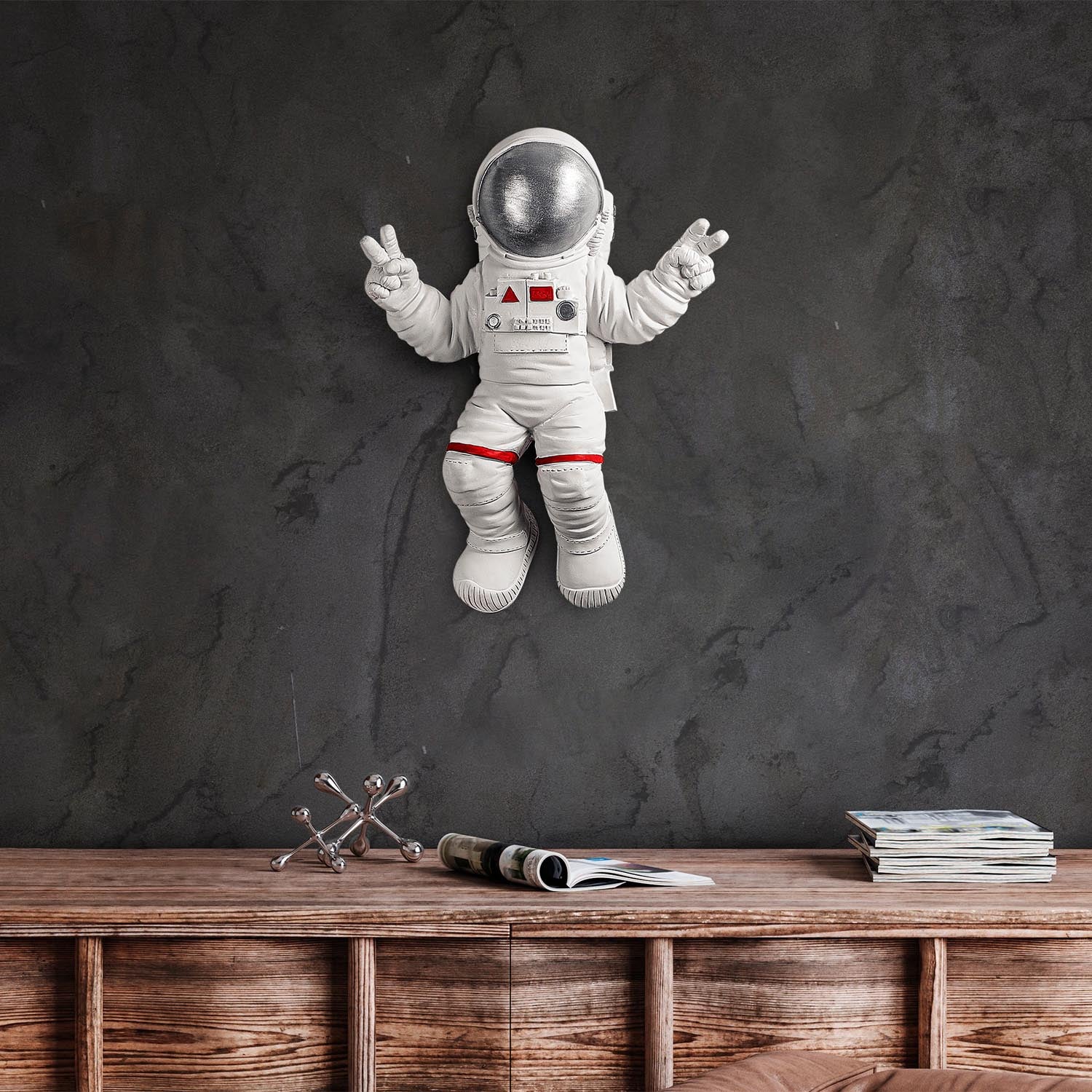 Peace Sign Astronaut - 2 in Weiss
 Grau präsentiert im Onlineshop von KAQTU Design AG. Wanddeko ist von Wallity