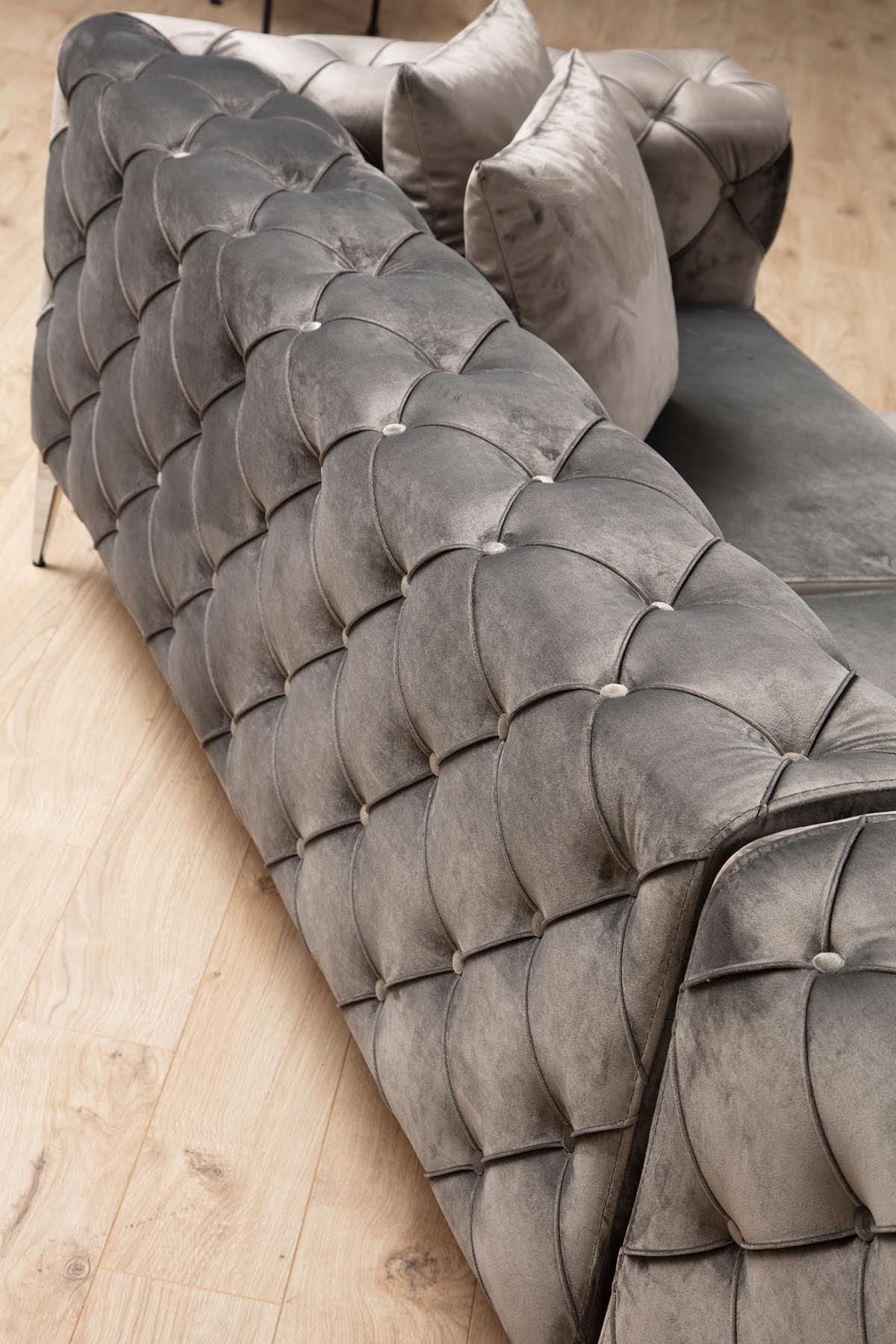 Como Right - Anthracite in Anthrazit präsentiert im Onlineshop von KAQTU Design AG. Ecksofa ist von Atelier Del Sofa