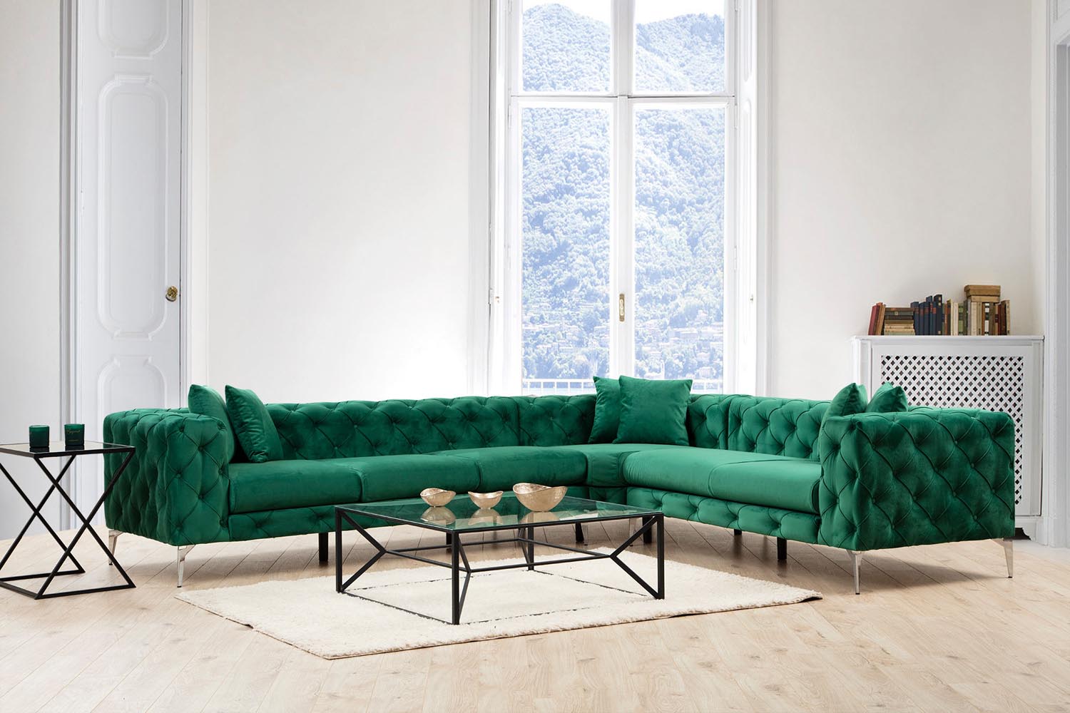 Como Right - Green in Grün präsentiert im Onlineshop von KAQTU Design AG. Ecksofa ist von Atelier Del Sofa