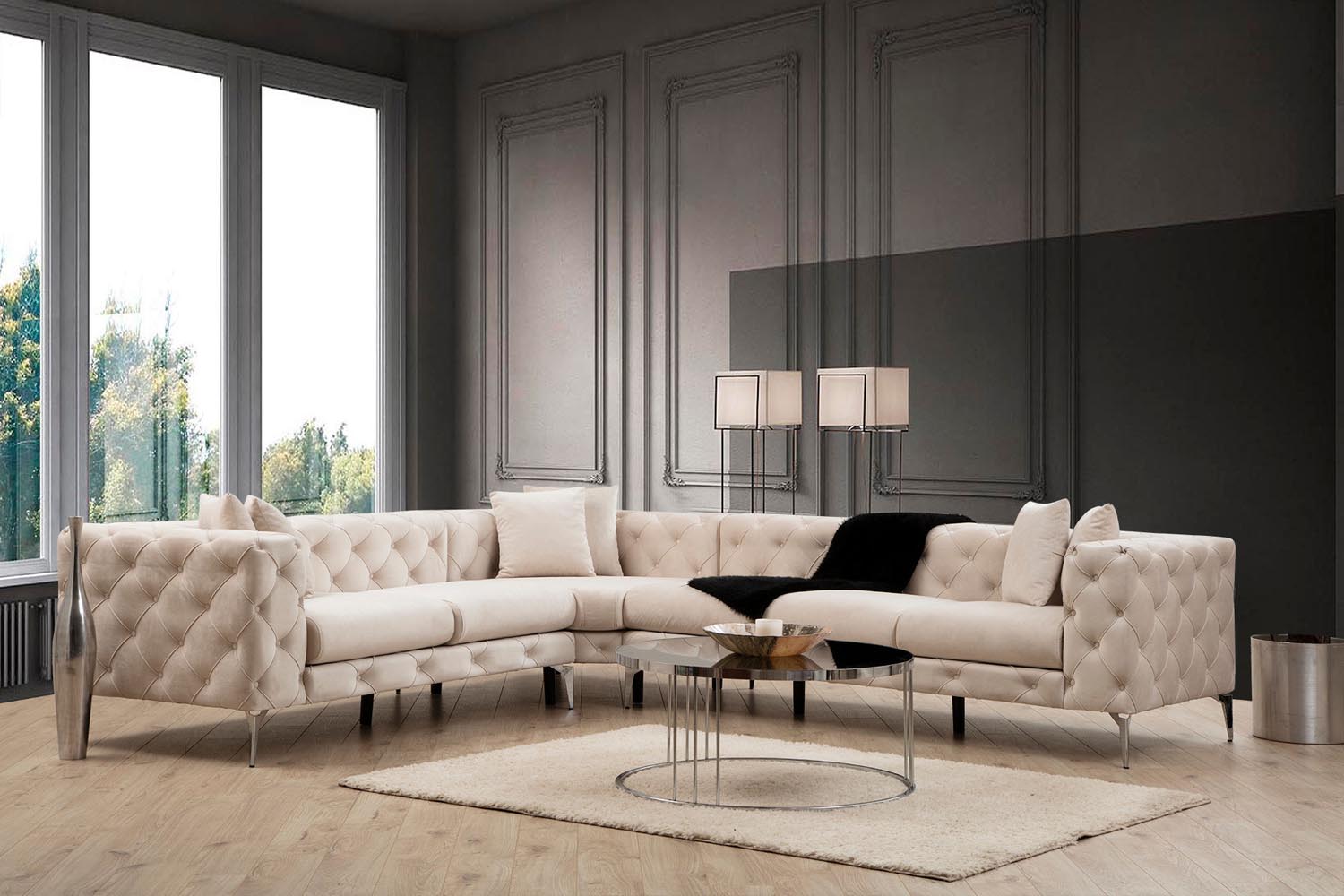Como Left - Ecru in Ecru präsentiert im Onlineshop von KAQTU Design AG. Ecksofa ist von Atelier Del Sofa
