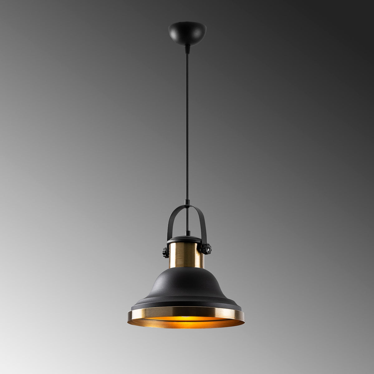 Dodo Pendellampe - Schwarz in Schwarz präsentiert im Onlineshop von KAQTU Design AG. Pendelleuchte ist von Opviq