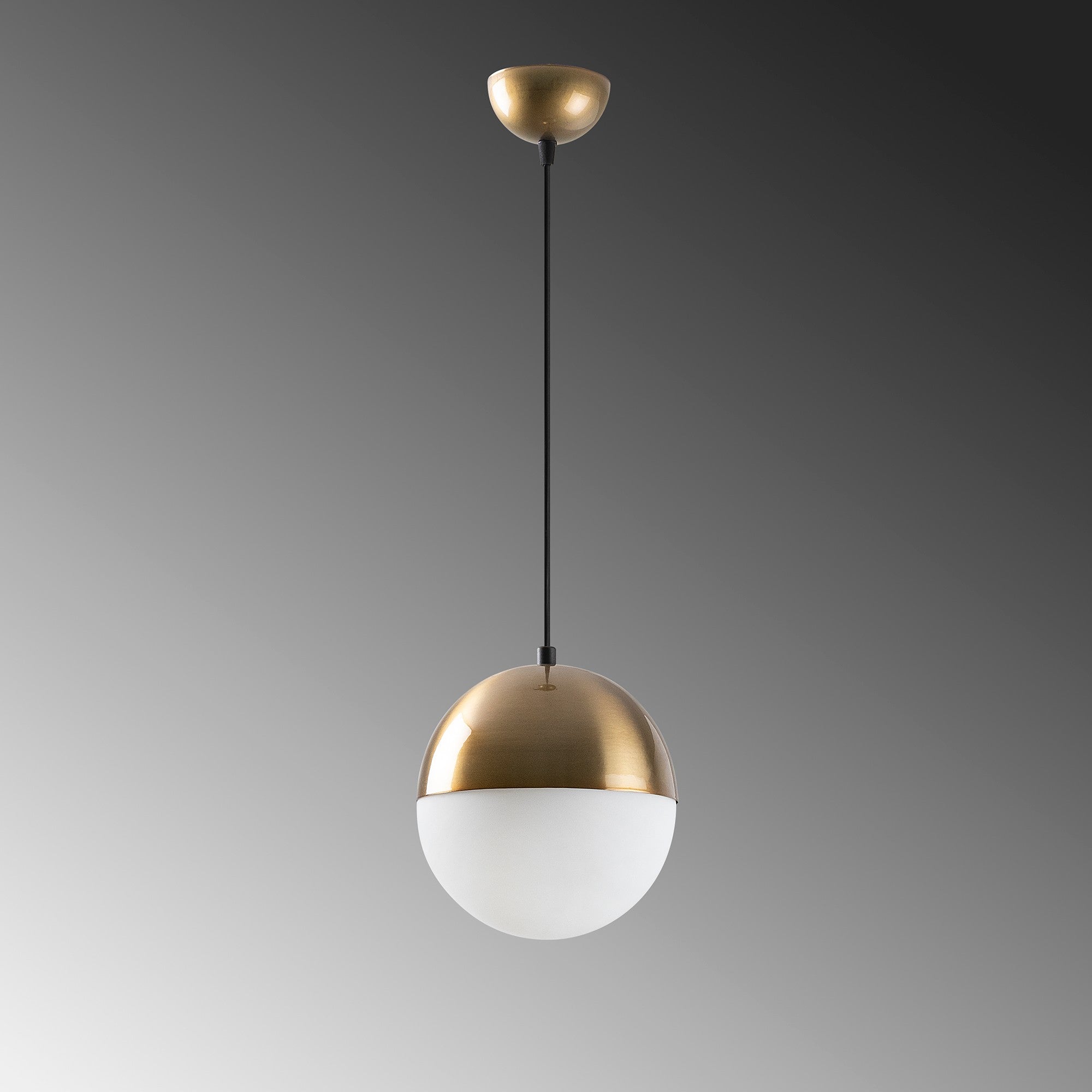 Bastos - 2101 in Vintage Weiss präsentiert im Onlineshop von KAQTU Design AG. Pendelleuchte ist von Opviq