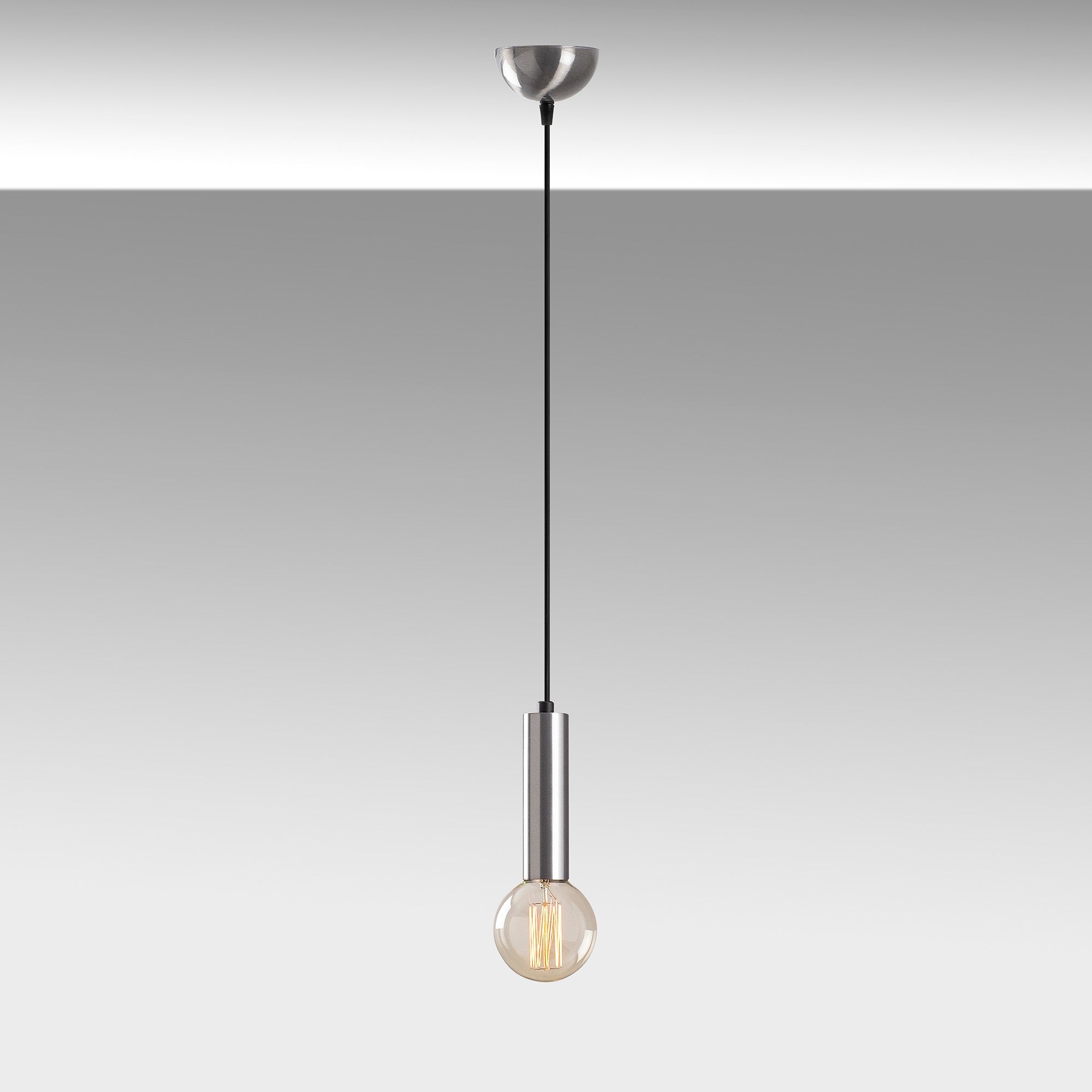 Tempo - 2082 in Silber präsentiert im Onlineshop von KAQTU Design AG. Pendelleuchte ist von Opviq