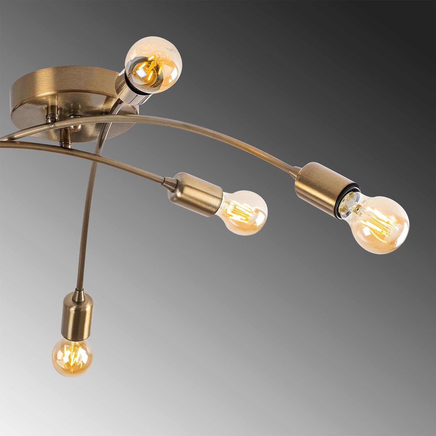 Banana - 1141 in Vintage präsentiert im Onlineshop von KAQTU Design AG. Deckenleuchte ist von Opviq