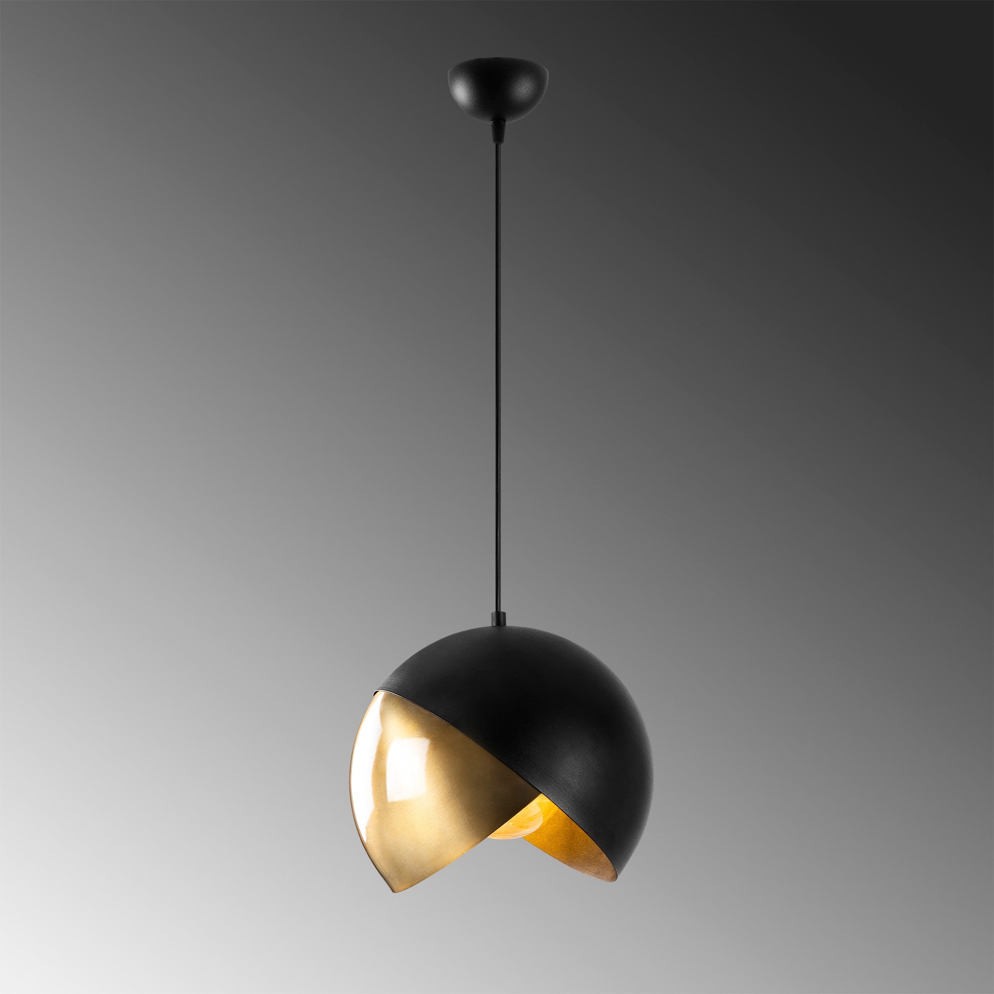 Pacman - 2633 in Schwarz Vintage präsentiert im Onlineshop von KAQTU Design AG. Pendelleuchte ist von Opviq