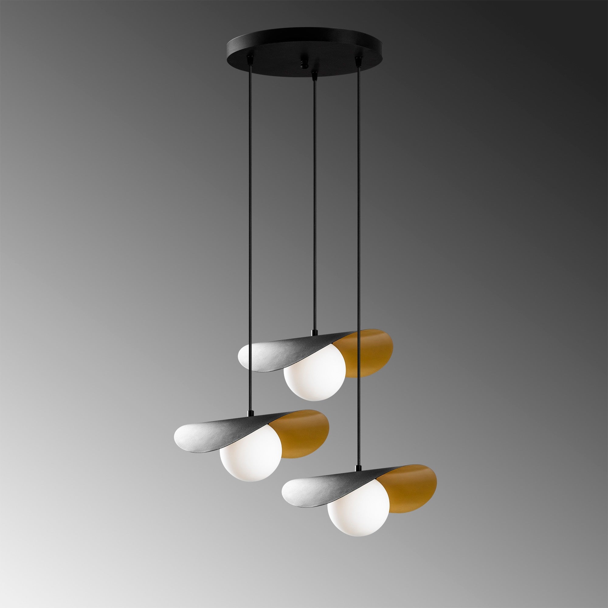 Vatoz - 6141 in Schwarz präsentiert im Onlineshop von KAQTU Design AG. Pendelleuchte ist von Opviq