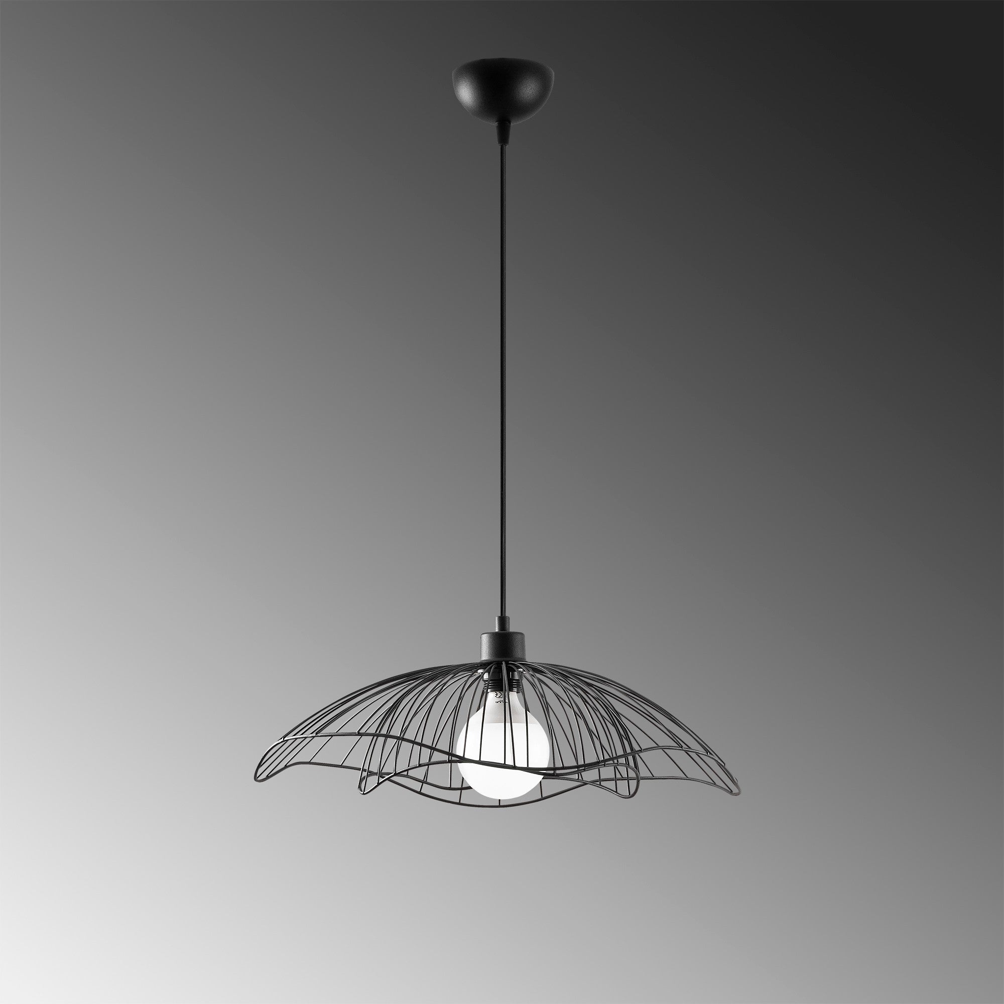 Farac - 6380 in Schwarz präsentiert im Onlineshop von KAQTU Design AG. Pendelleuchte ist von Opviq