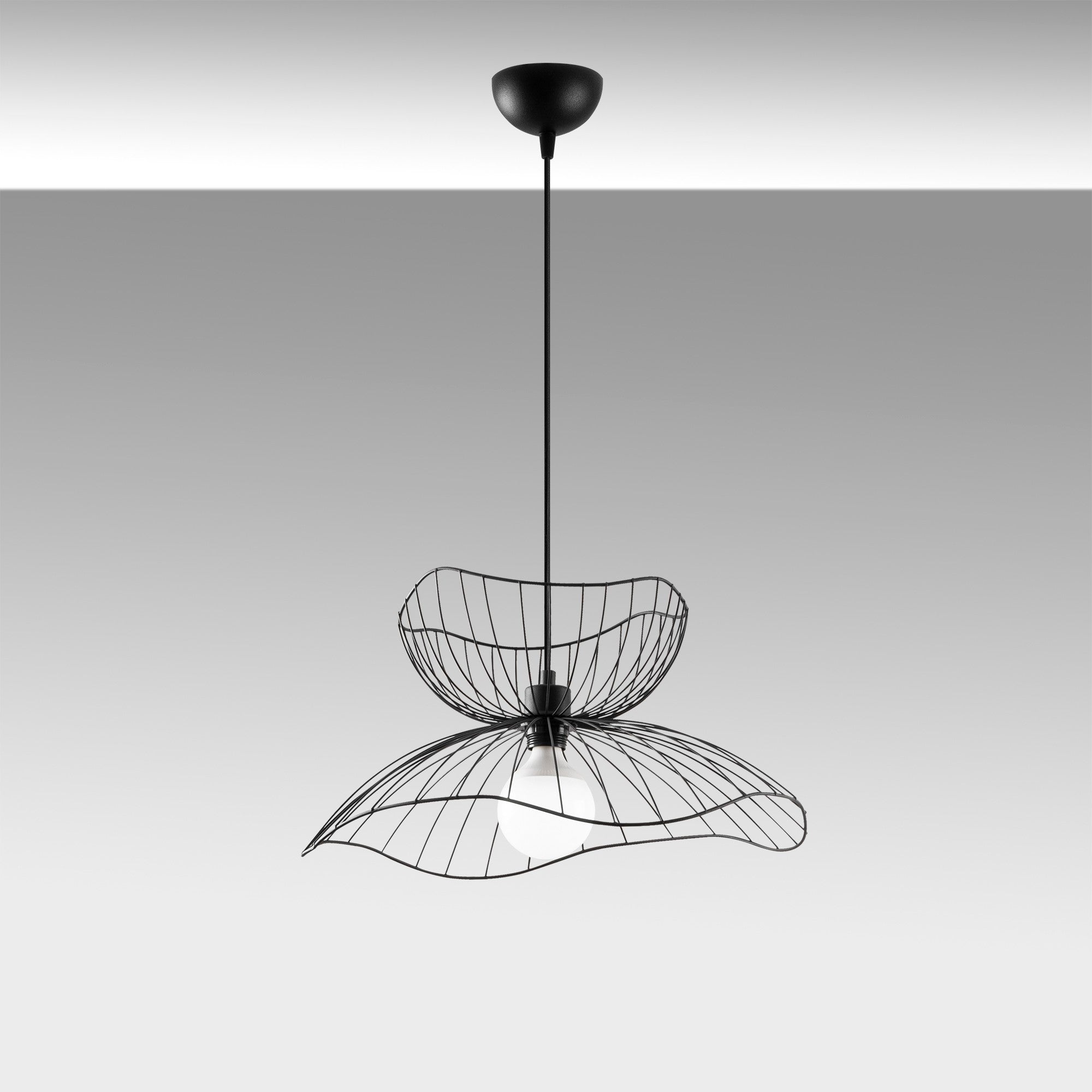 Farac - 6390 in Schwarz präsentiert im Onlineshop von KAQTU Design AG. Pendelleuchte ist von Opviq