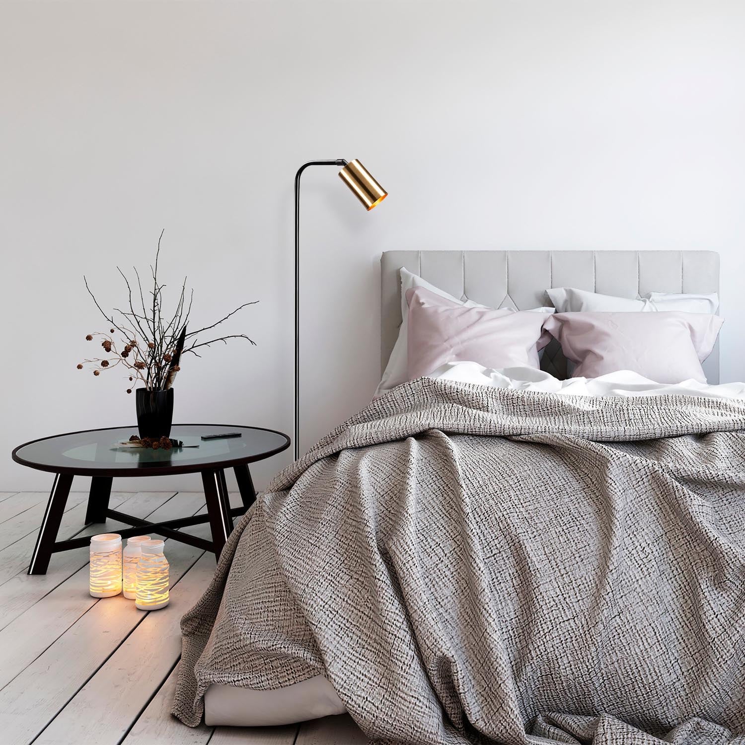 Emek - 4081 in Schwarz Vintage präsentiert im Onlineshop von KAQTU Design AG. Stehleuchte ist von Opviq