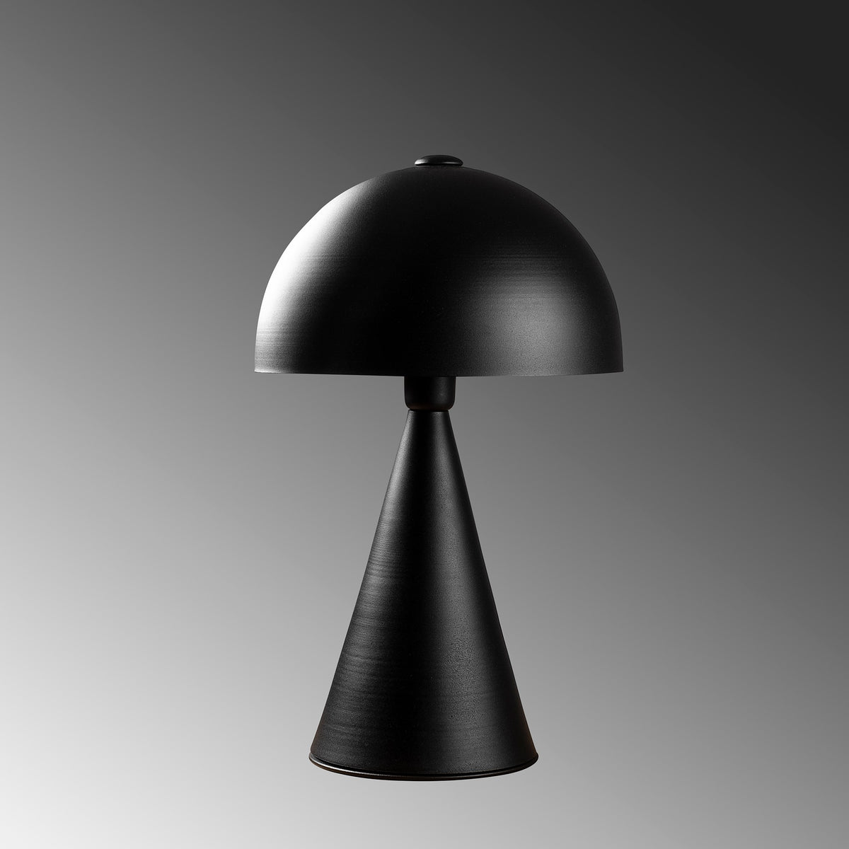 Dodo Tischleuchte - Schwarz in Schwarz präsentiert im Onlineshop von KAQTU Design AG. Tischleuchte ist von Opviq