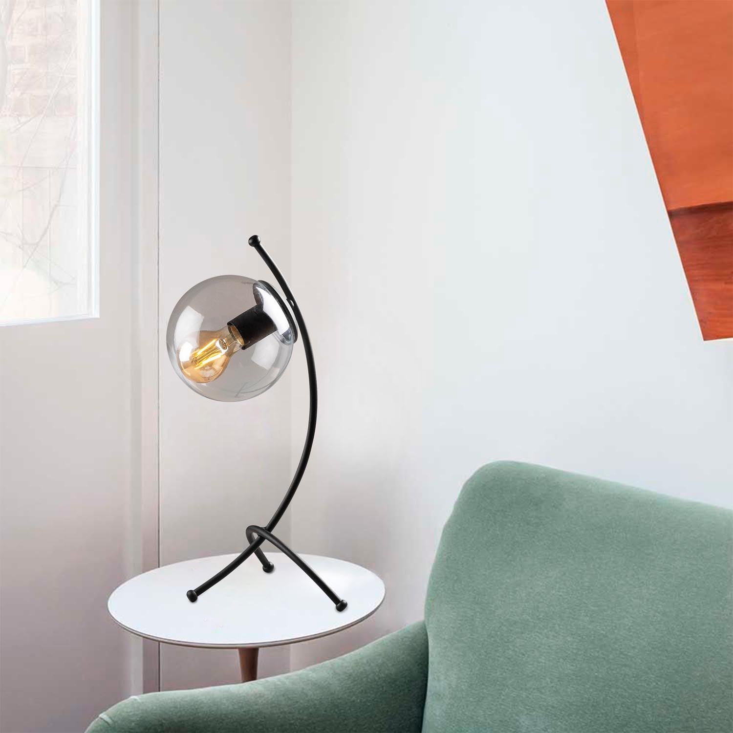 Yay - 5015 in Schwarz präsentiert im Onlineshop von KAQTU Design AG. Tischleuchte ist von Opviq