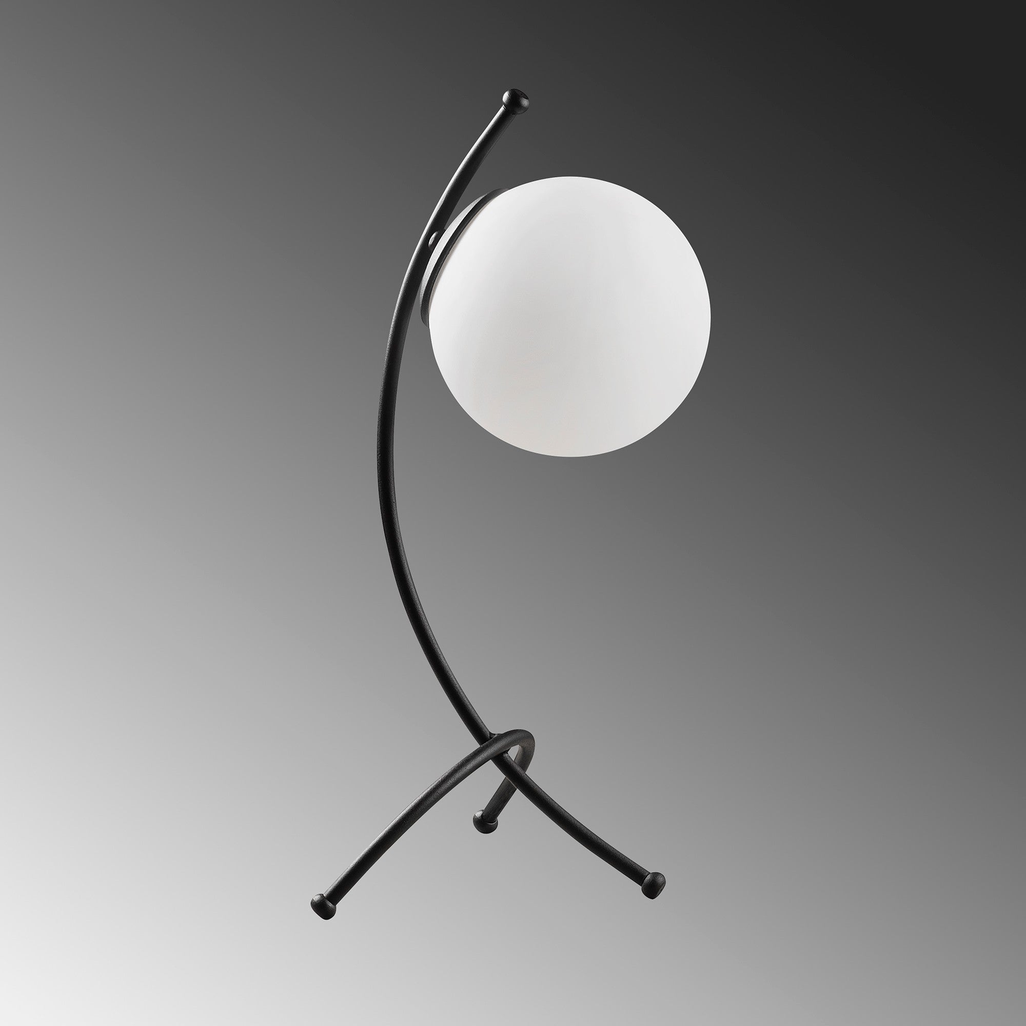 Yay - 5011 in Schwarz Weiss präsentiert im Onlineshop von KAQTU Design AG. Tischleuchte ist von Opviq
