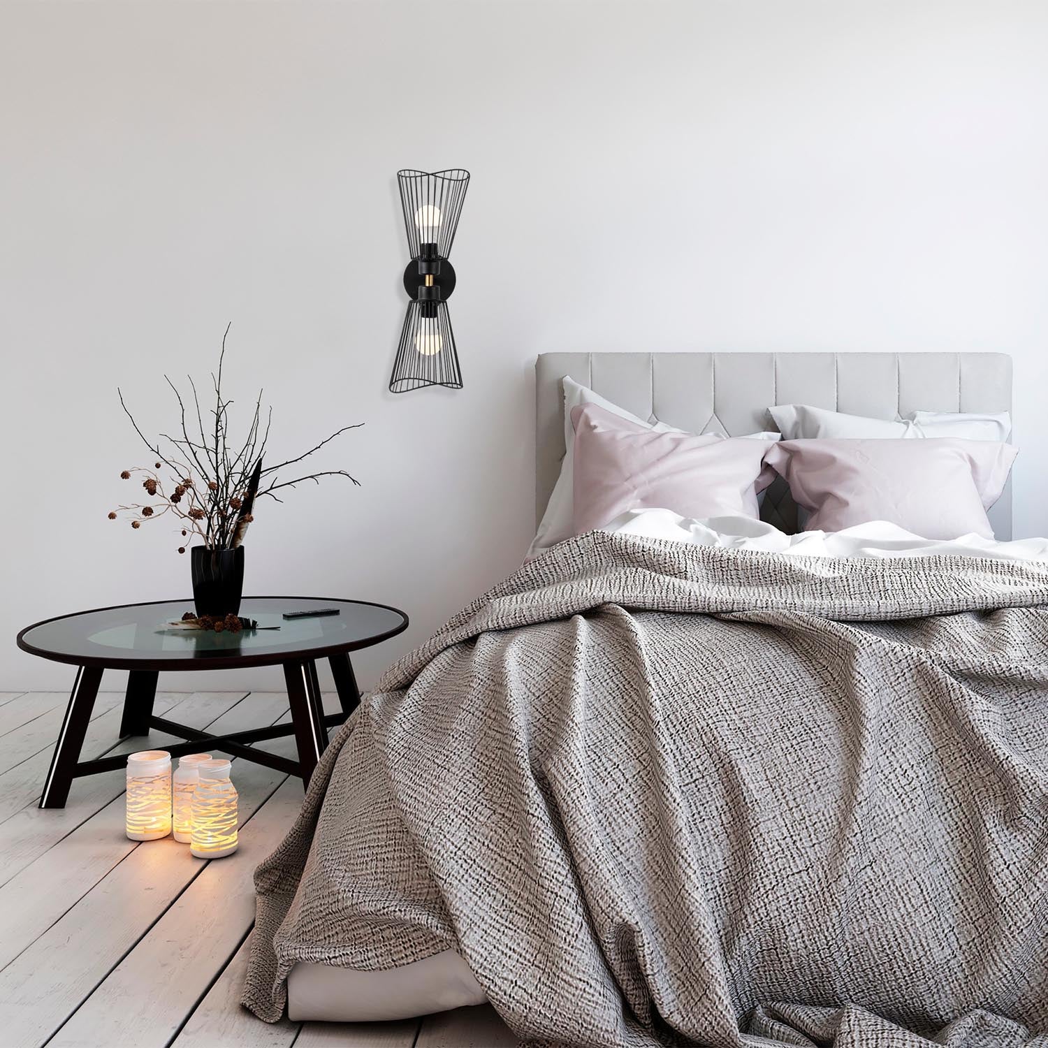 Zeyno - 3295 in Schwarz präsentiert im Onlineshop von KAQTU Design AG. Wandleuchte ist von Opviq