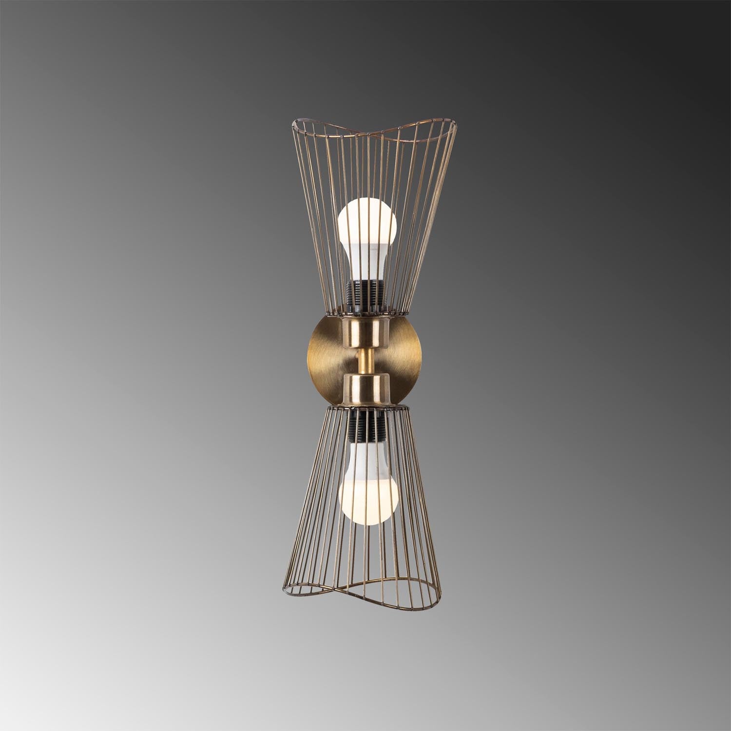 Zeyno - 3296 in Vintage präsentiert im Onlineshop von KAQTU Design AG. Wandleuchte ist von Opviq