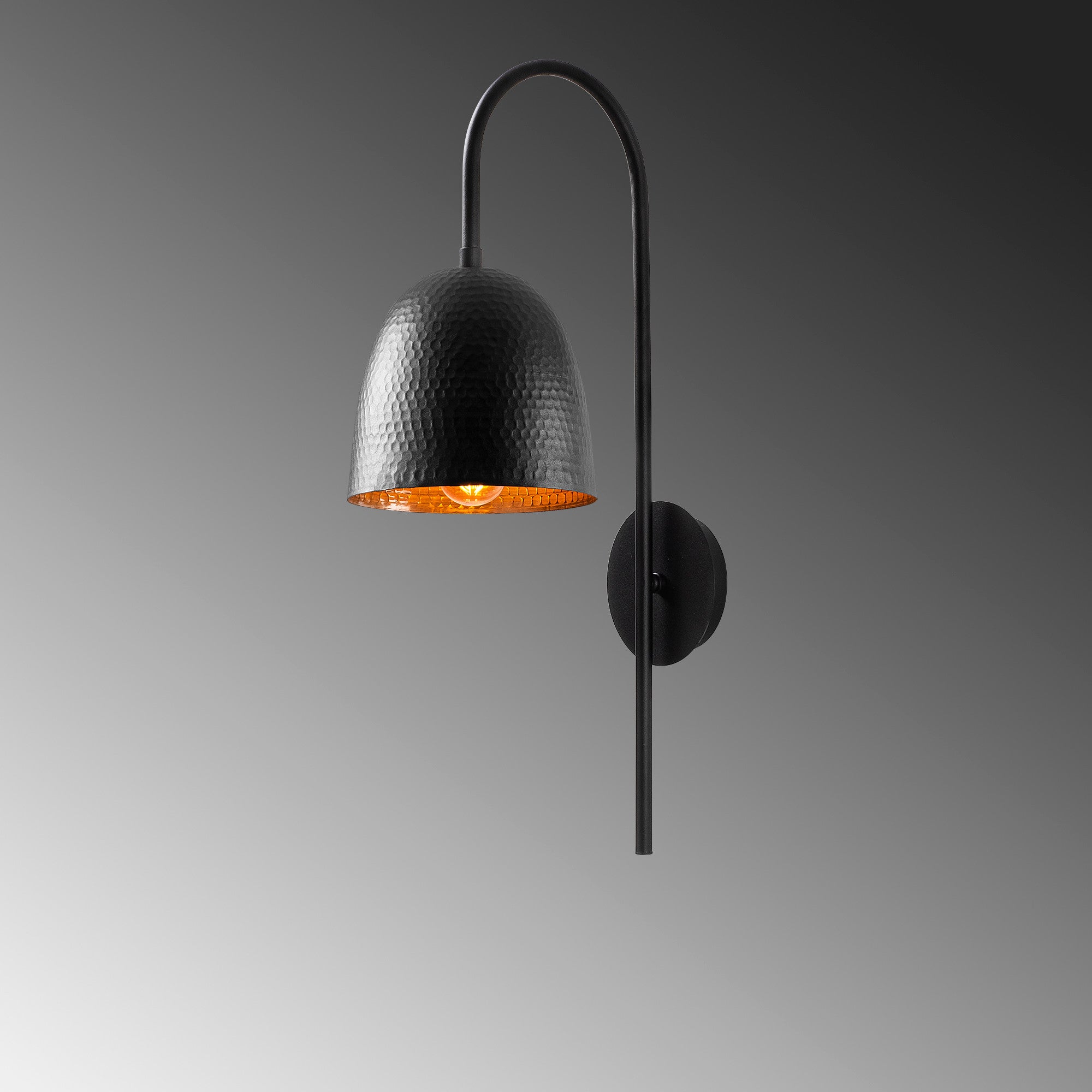 Tattoo - 3320 in Schwarz präsentiert im Onlineshop von KAQTU Design AG. Wandleuchte ist von Opviq