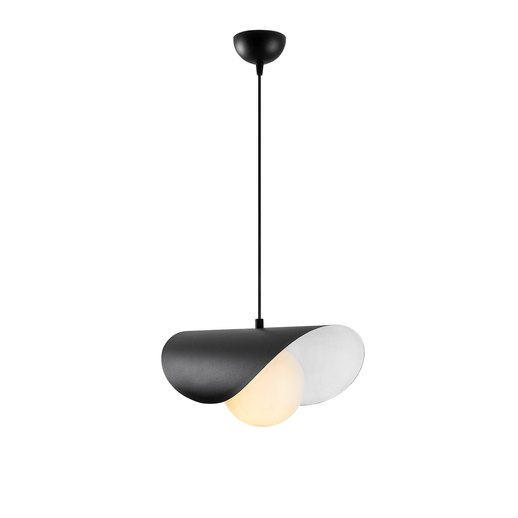 Camel 6 in Schwarz Weiss präsentiert im Onlineshop von KAQTU Design AG. Pendelleuchte ist von Opviq