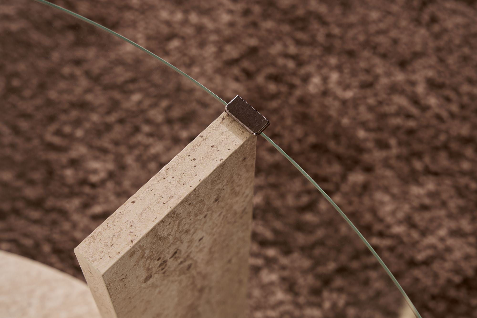 Clara - Travertine, Transparent in Travertin Transparent präsentiert im Onlineshop von KAQTU Design AG. Beistelltisch ist von Nordure
