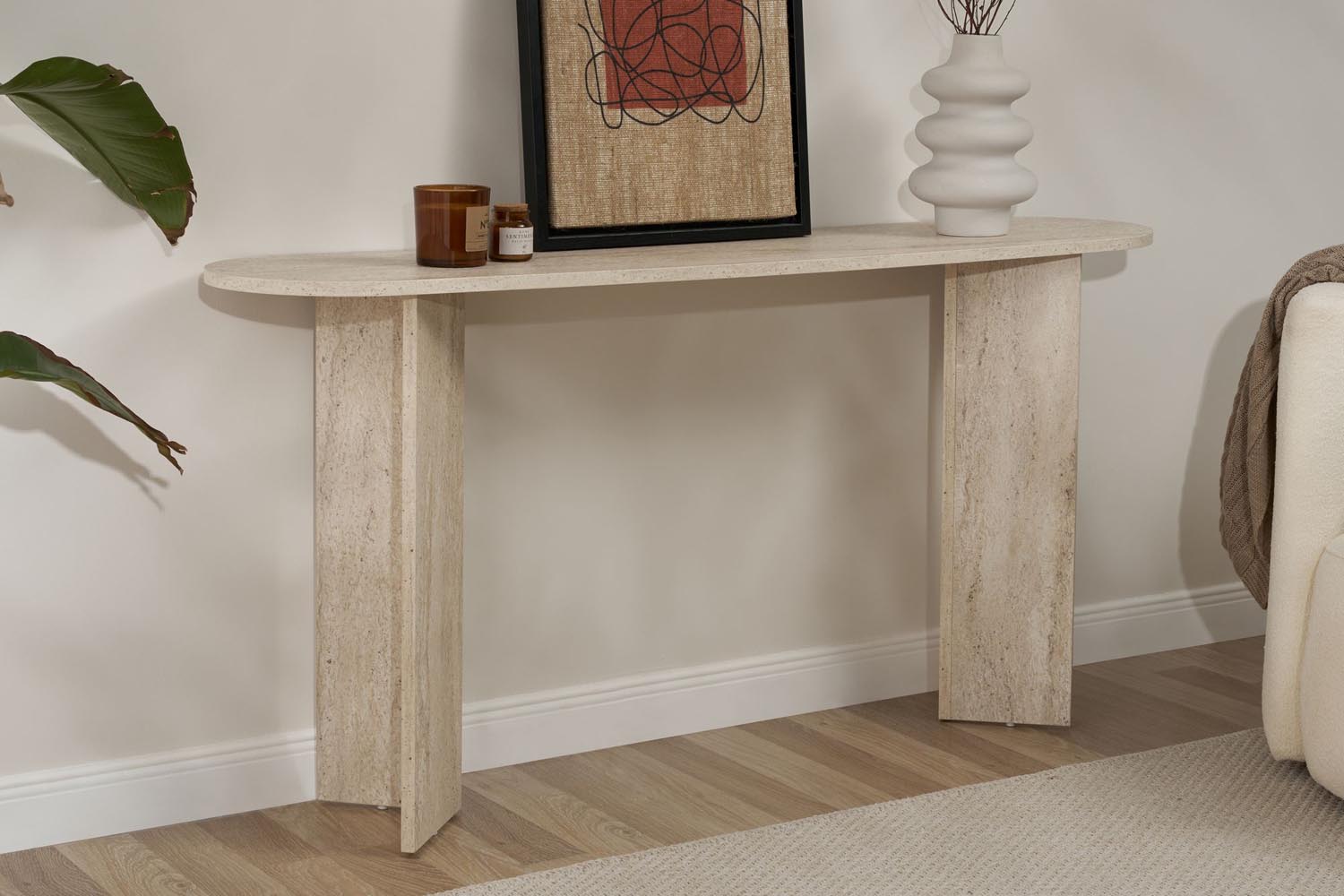 Sira - Travertine in Travertin präsentiert im Onlineshop von KAQTU Design AG. Sideboard ist von Nordure