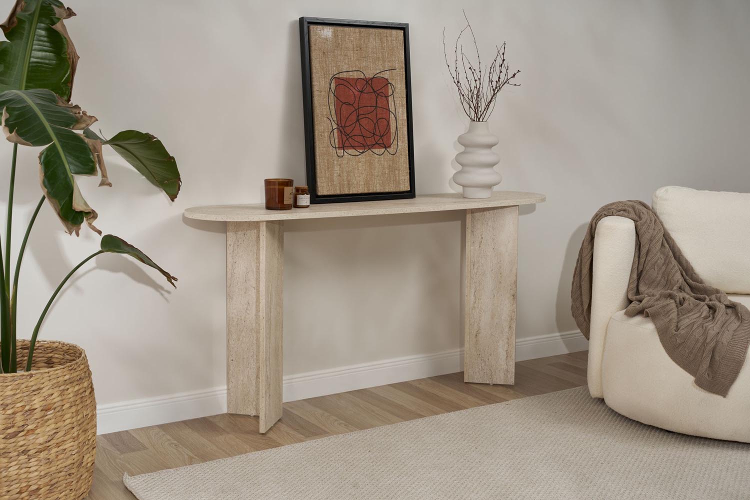 Sira - Travertine in Travertin präsentiert im Onlineshop von KAQTU Design AG. Sideboard ist von Nordure