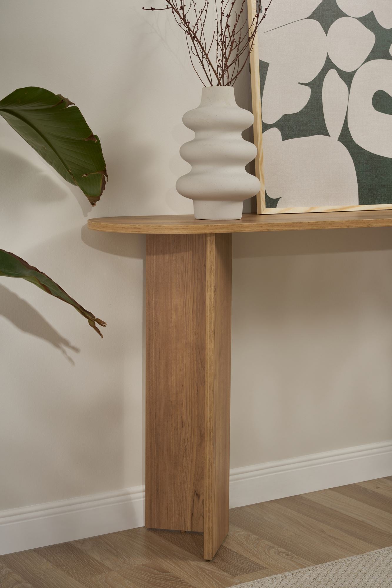 Sira - VNT Oak in Eiche präsentiert im Onlineshop von KAQTU Design AG. Sideboard ist von Nordure