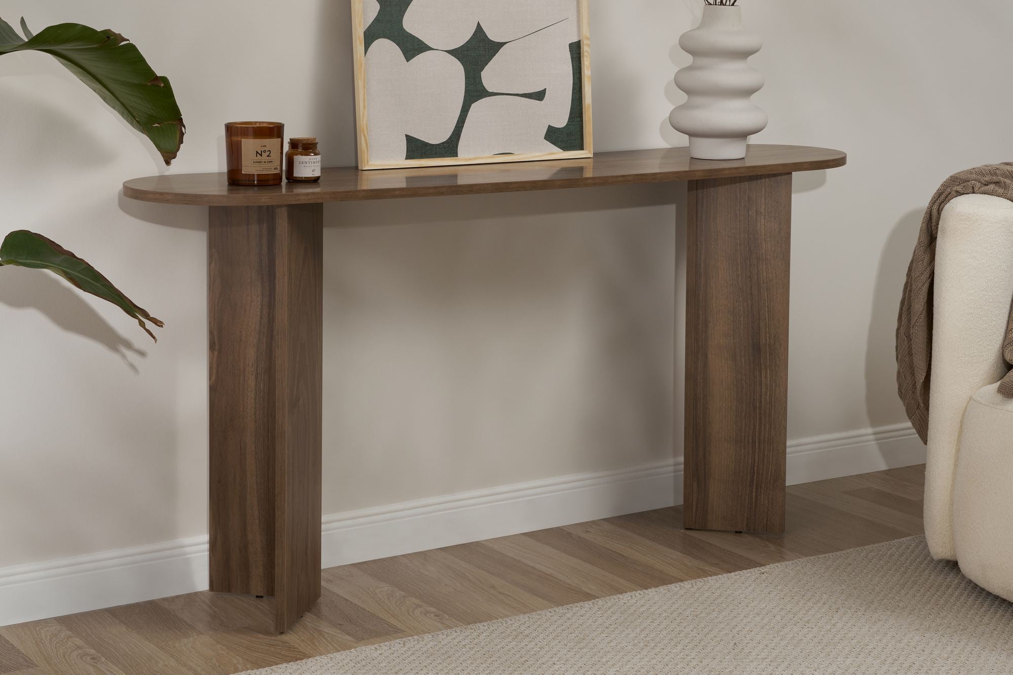 Sira - Walnut in Walnuss präsentiert im Onlineshop von KAQTU Design AG. Sideboard ist von Nordure