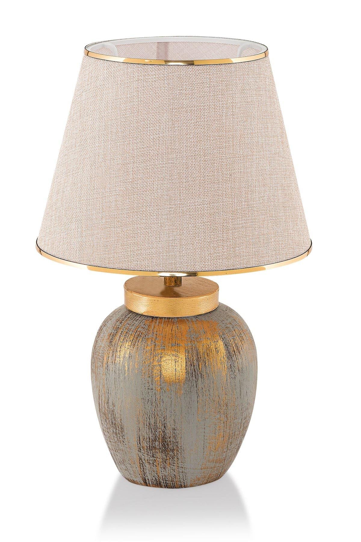 TM275 in Creme
 Gold präsentiert im Onlineshop von KAQTU Design AG. Tischleuchte ist von Opviq