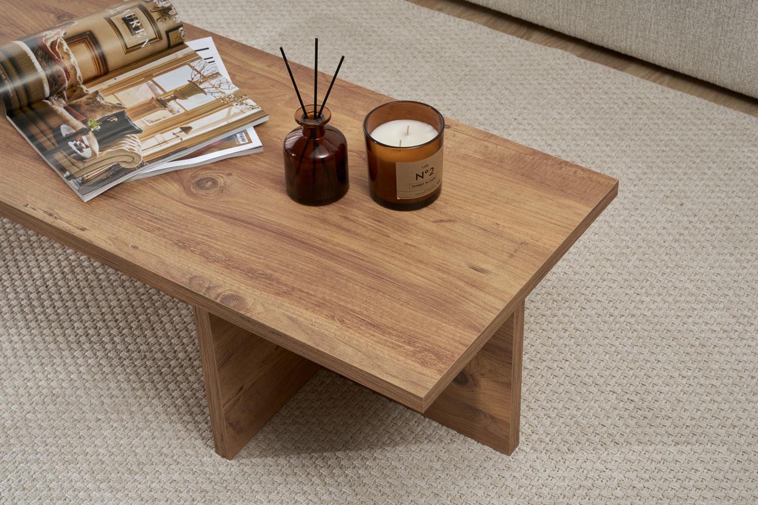 Harbor - Atlantic Pine in Atlantische Kiefer präsentiert im Onlineshop von KAQTU Design AG. Beistelltisch ist von Nordure