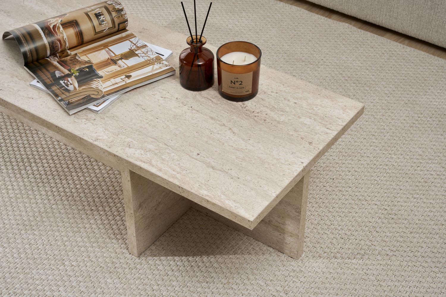 Harbor - Travertine in Travertin präsentiert im Onlineshop von KAQTU Design AG. Beistelltisch ist von Nordure