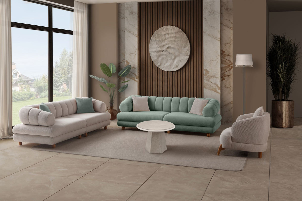 Seegrünes 3-Sitzer Sofa mit Polyesterbezug in Tuna-Struktur, Holzbeinen und abnehmbarem Sitzkissen, Gestell aus Hainbuche und Spanplatte.