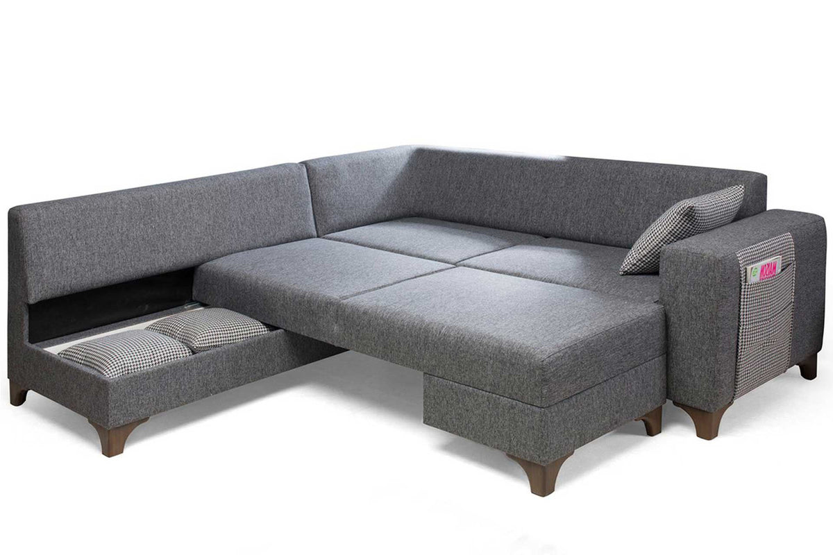 Graues Eckschlafsofa mit Leinenstruktur-Polyesterbezug, Holzgestell und Kunststoffbeinen, inklusive acht Kissen und abnehmbarem Rückenkissen.
