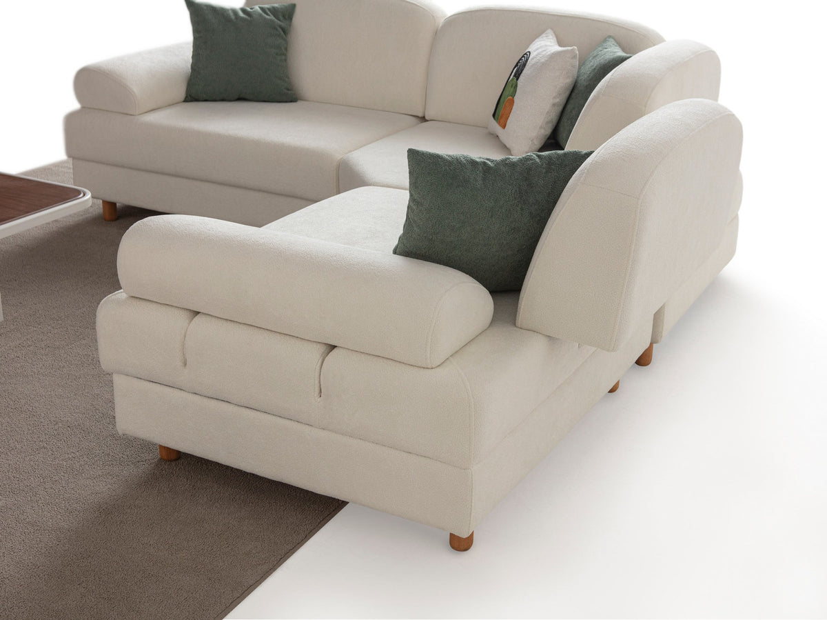 Weisses Eck-Schlafsofa Aries Modular S von Hanah Home mit Boucle-Stoffbezug, Holzbeinen und vier Kissen, Grösse 230x230x85 cm.