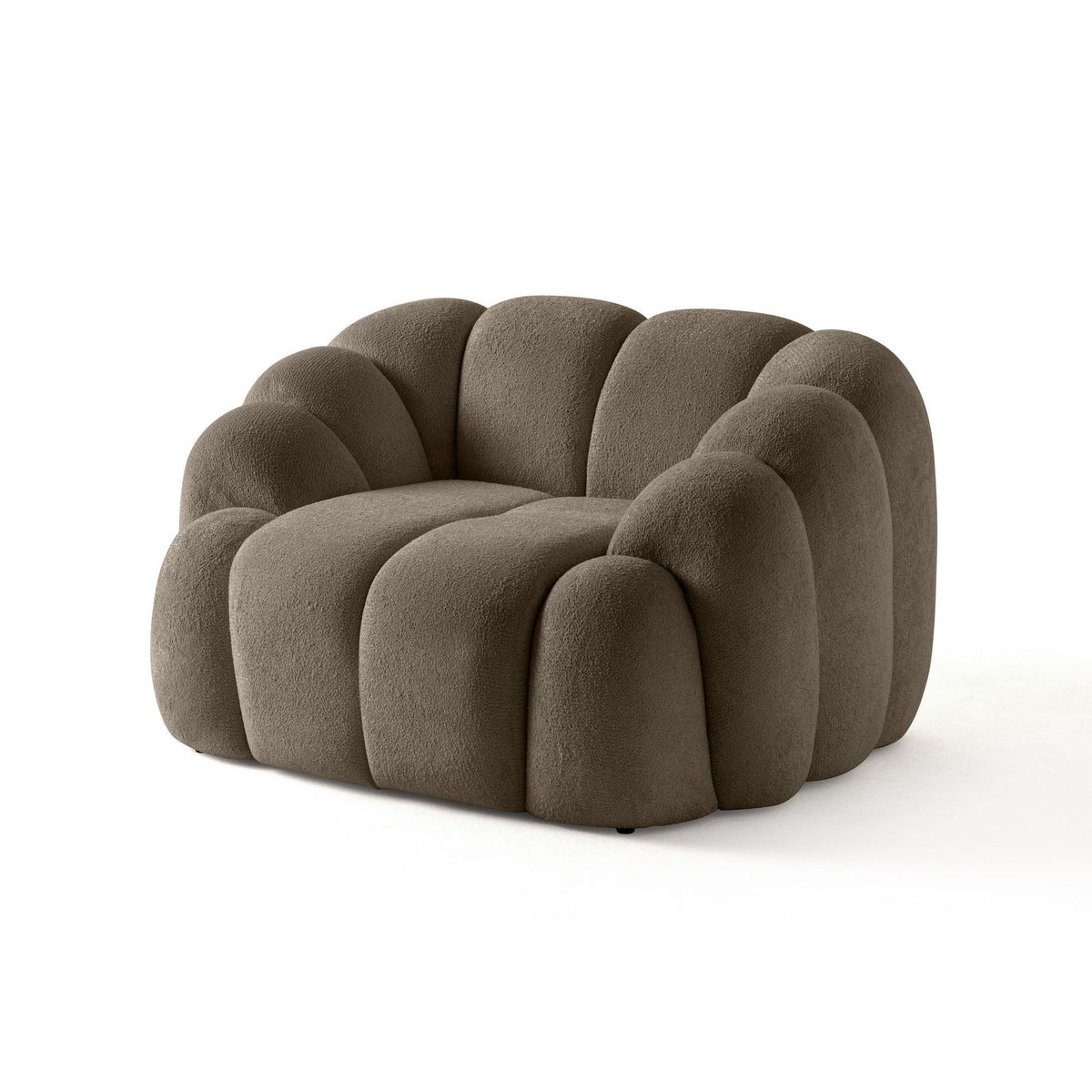 Braunes 1-Sitzer Sofa Octavio aus Polyesterstoff mit Hainbuche-Gestell, Kunststoffbeinen und abnehmbarem Rückenkissen, Frontalansicht.