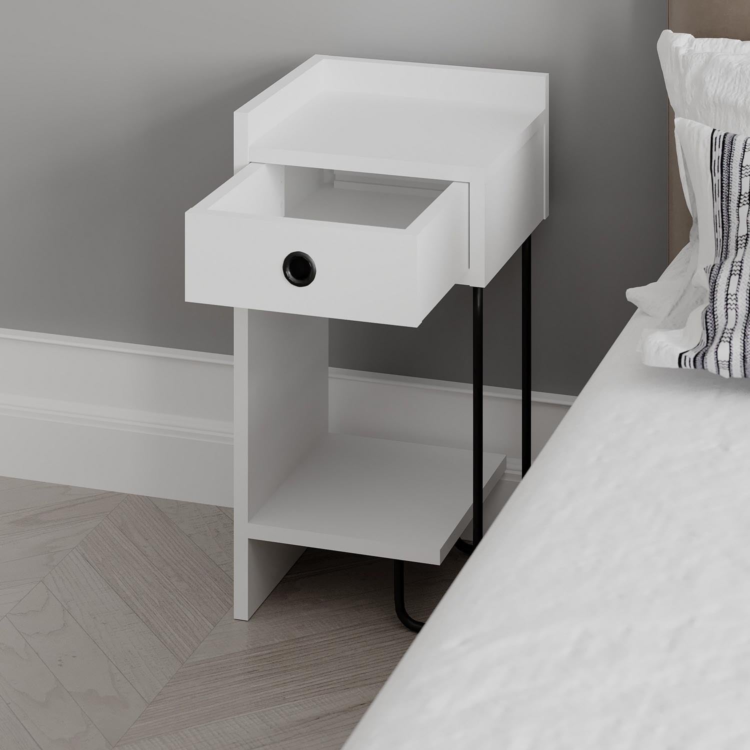 Sirius Left - White v2 in Weiss präsentiert im Onlineshop von KAQTU Design AG. Nachttisch ist von Hanah Home