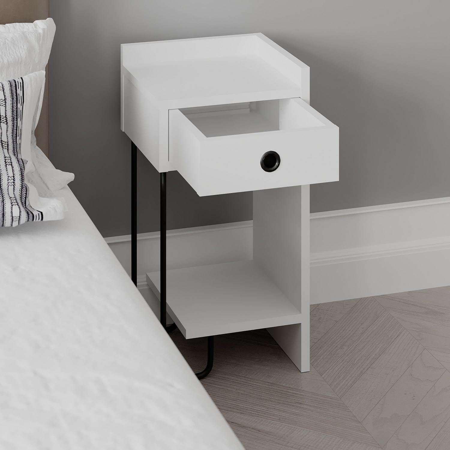 Sirius Right - White in Weiss präsentiert im Onlineshop von KAQTU Design AG. Nachttisch ist von Hanah Home