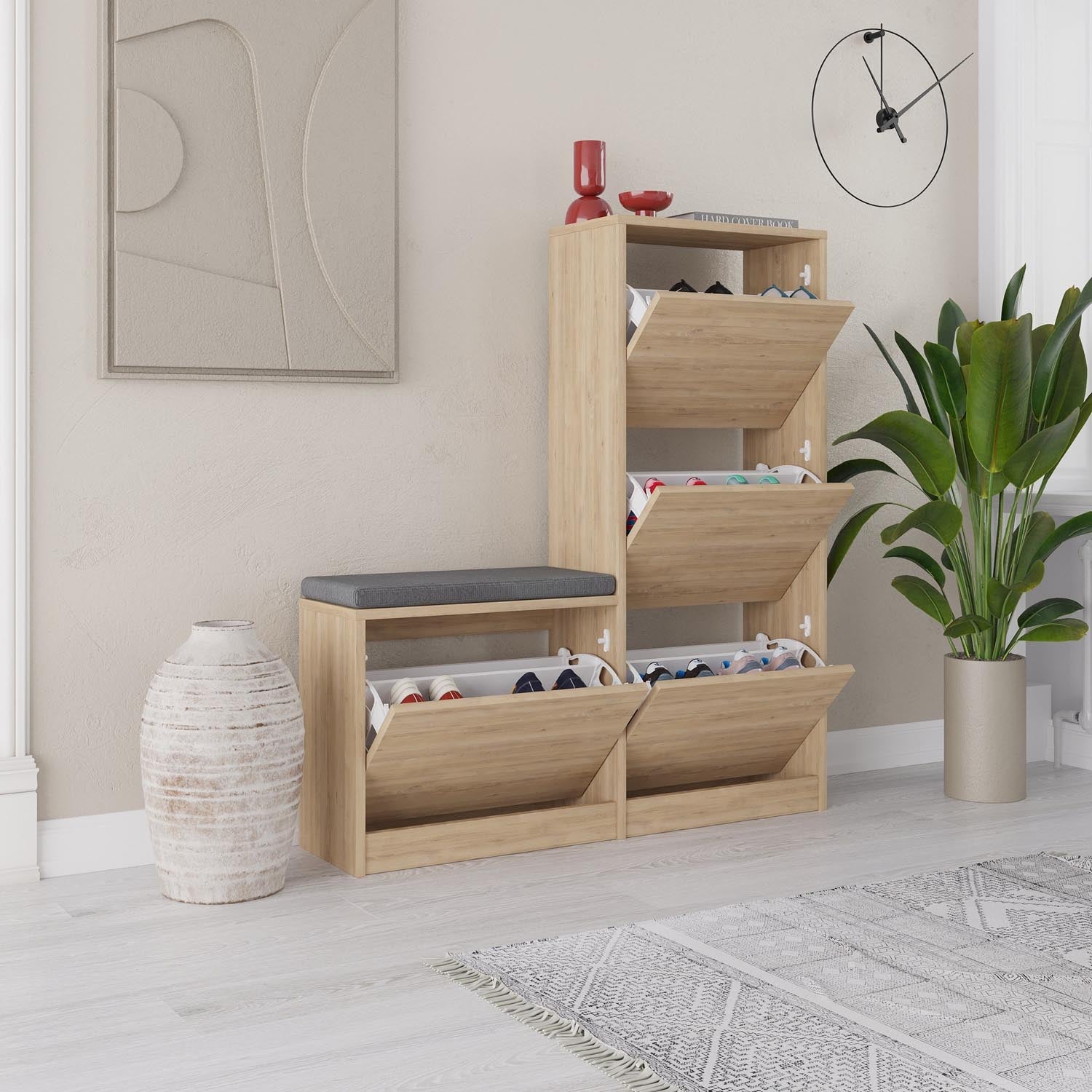 Dude - Oak in Eiche präsentiert im Onlineshop von KAQTU Design AG. Schuhschrank ist von Hanah Home