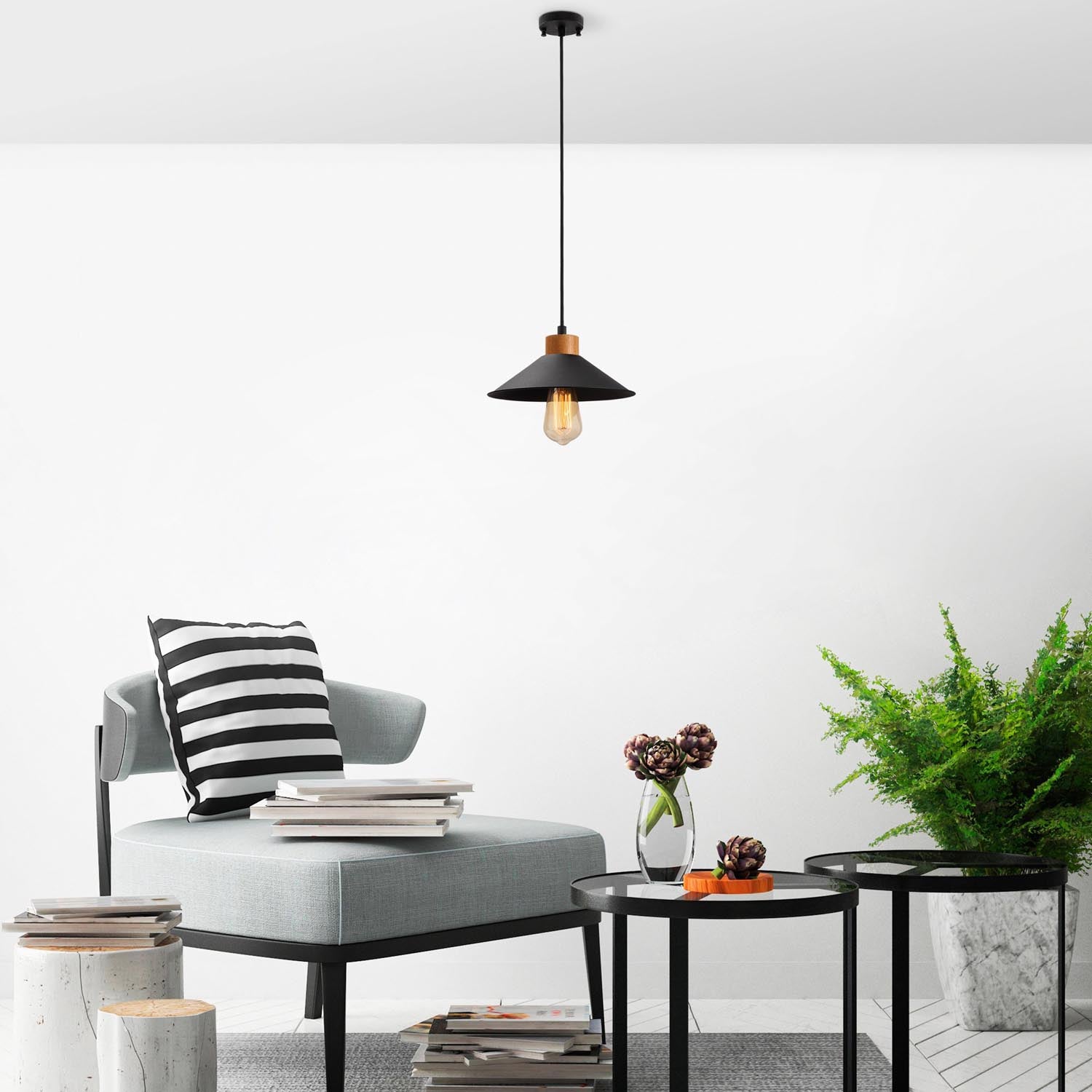 GMN-00007 in Schwarz präsentiert im Onlineshop von KAQTU Design AG. Pendelleuchte ist von Opviq