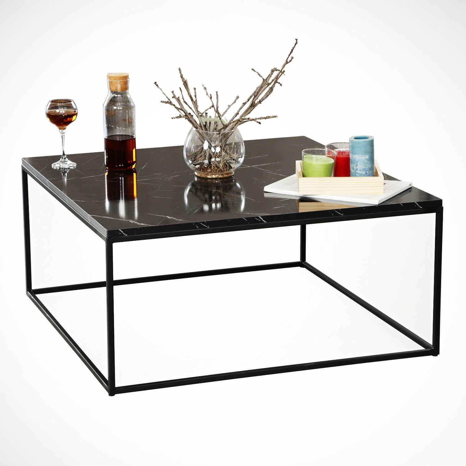 Poly - Royal in Schwarz Weiss präsentiert im Onlineshop von KAQTU Design AG. Beistelltisch ist von Hanah Home