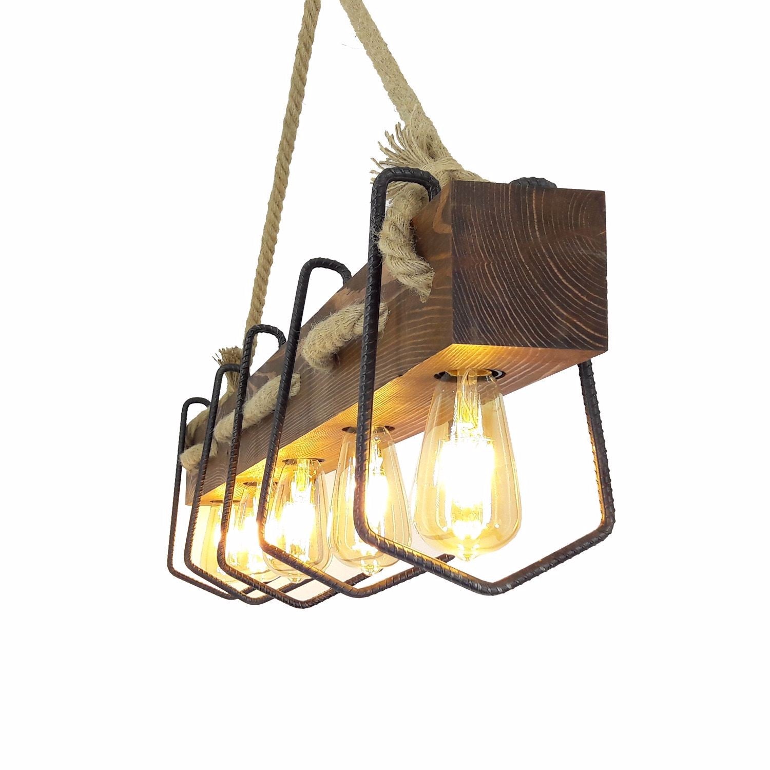 Demir Kütük 3 in Walnuss präsentiert im Onlineshop von KAQTU Design AG. Pendelleuchte ist von Opviq