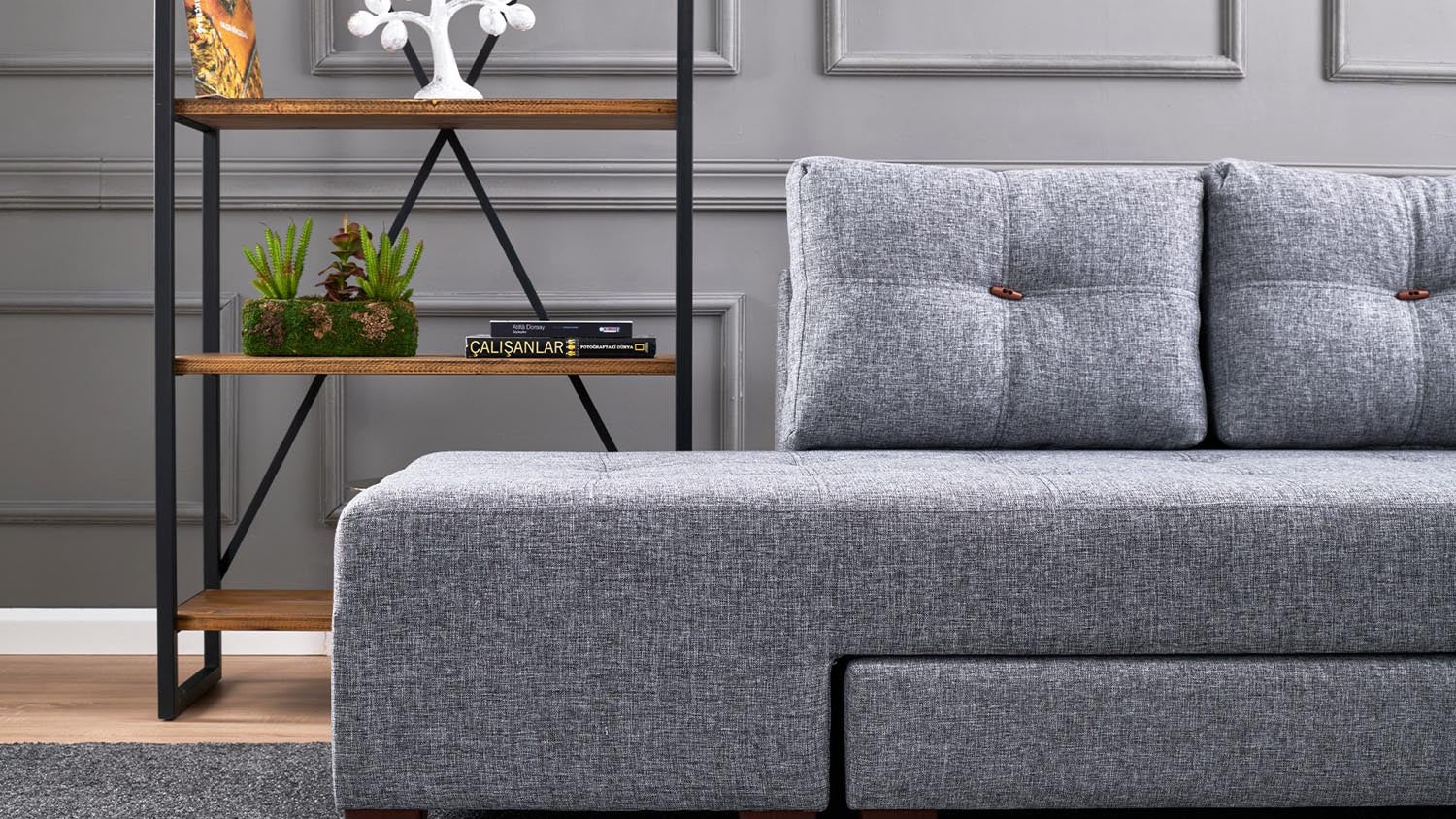 Manama Corner Sofa Bed Right - Grey in Grau präsentiert im Onlineshop von KAQTU Design AG. Bettsofa ist von Atelier Del Sofa