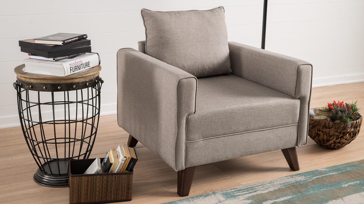 Bella Armchair - Cream in Sahne präsentiert im Onlineshop von KAQTU Design AG. Modulares Sofa ist von Atelier Del Sofa