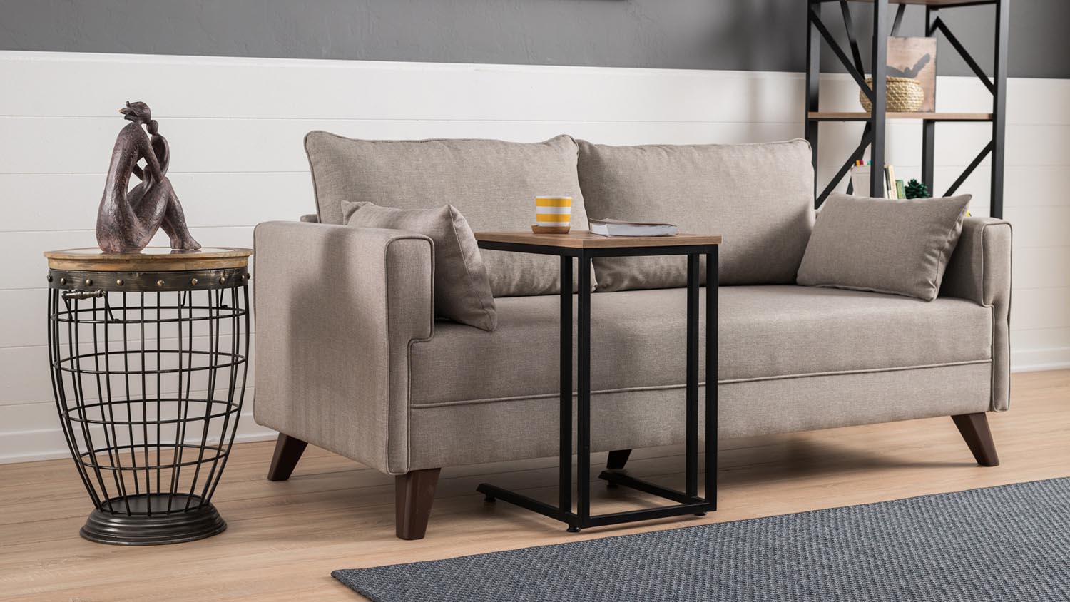 Bella Sofa For 2 Pr - Cream in Sahne präsentiert im Onlineshop von KAQTU Design AG. 2er Sofa ist von Atelier Del Sofa