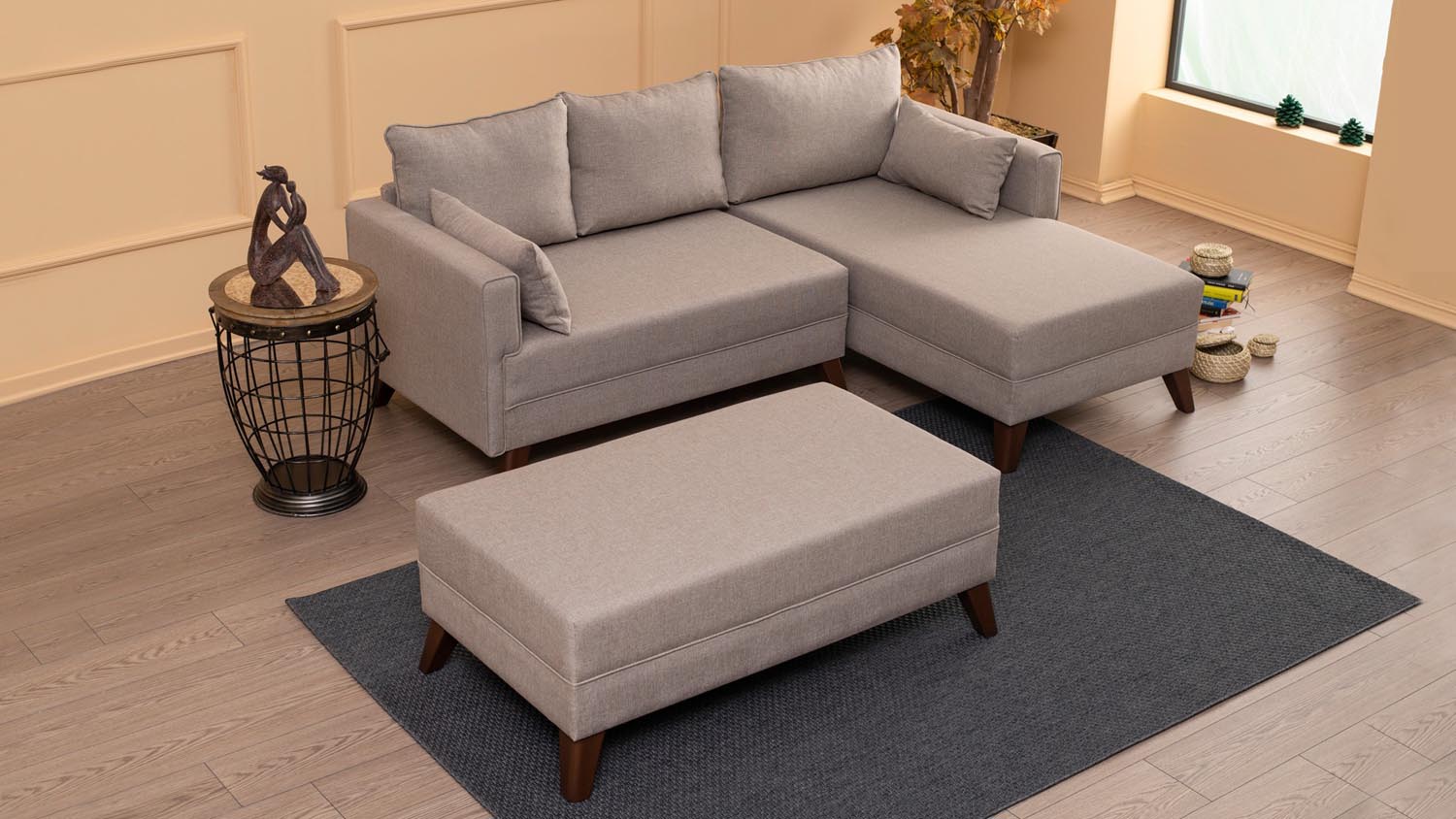 Bella Corner Sofa Right 2 - Cream in Sahne präsentiert im Onlineshop von KAQTU Design AG. Bettsofa ist von Atelier Del Sofa